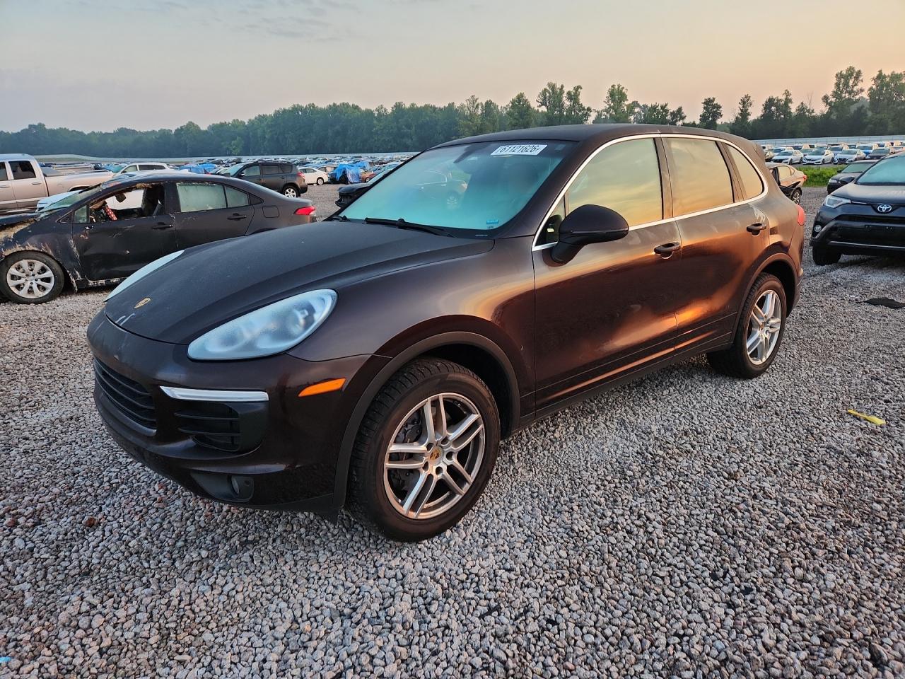 WP1AA2A22GLA10498 · 2016 PORSCHE CAYENNE