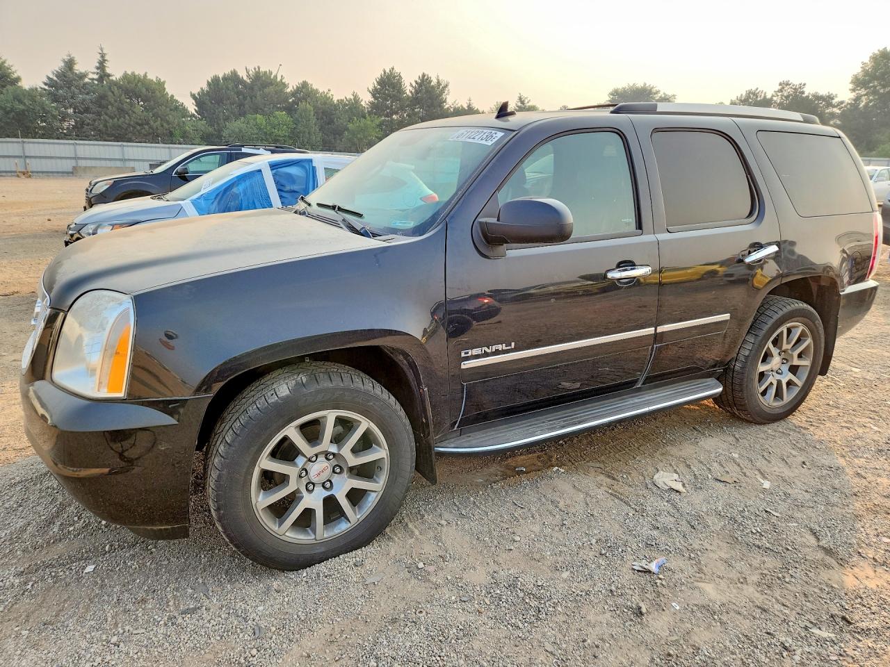 1GKS2EEF4DR209289 · 2013 GMC YUKON