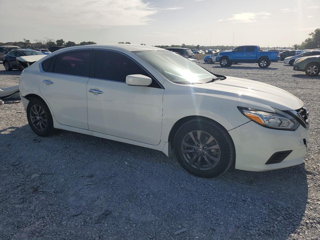1N4AL3AP5JC124912 · 2018 NISSAN ALTIMA · 4/13