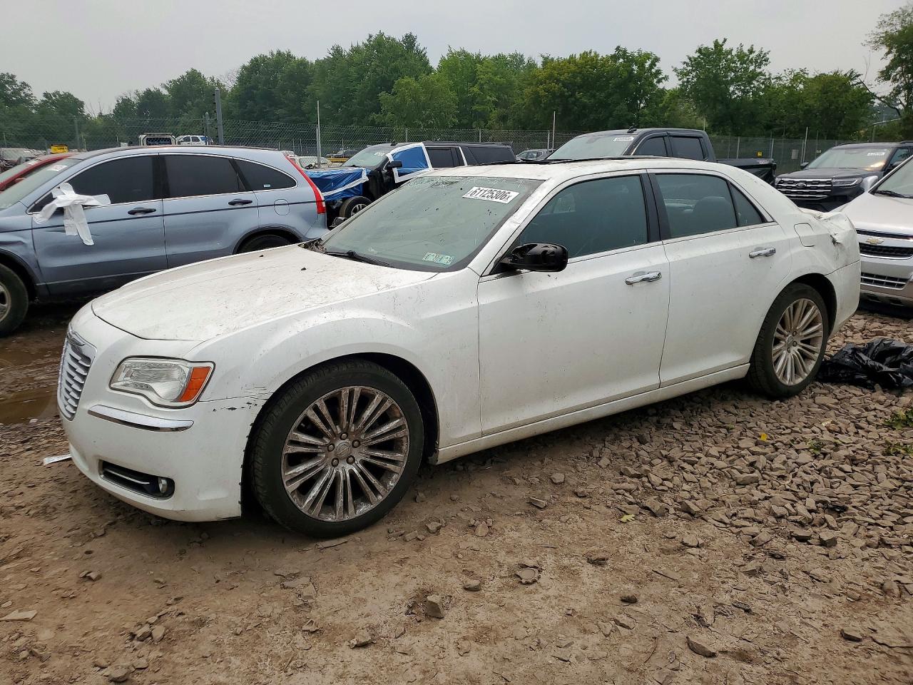 2C3CCAEG9EH321140 · 2014 CHRYSLER 300C