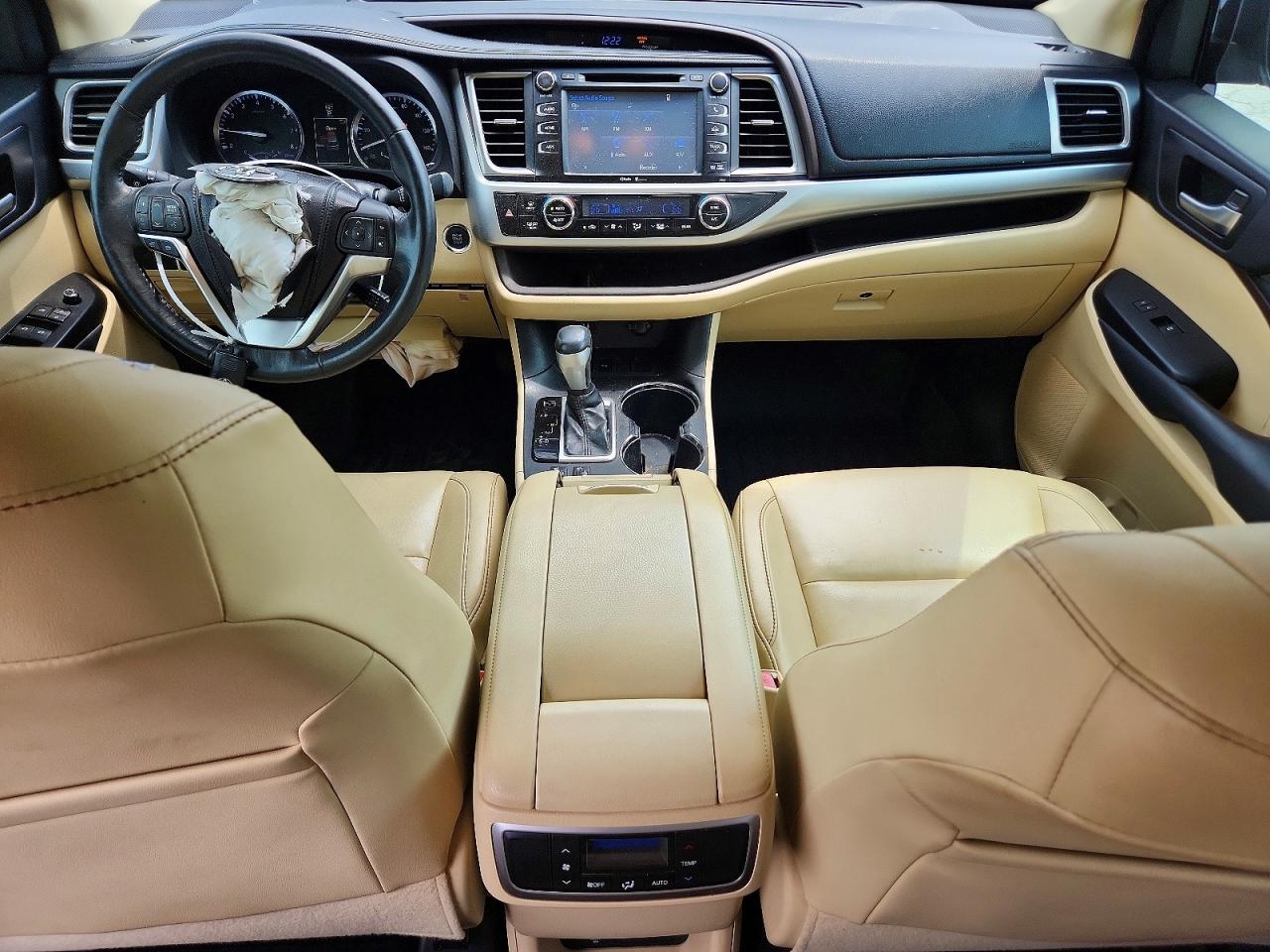 5TDKKRFH0ES010424 · 2014 TOYOTA HIGHLANDER · 8/13