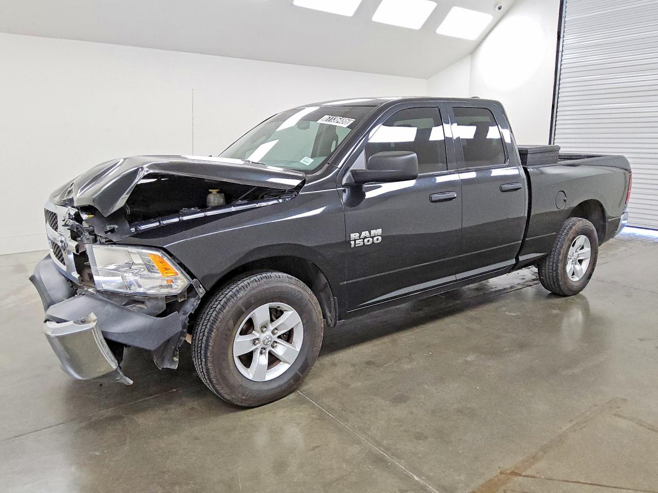1C6RR6FG2JS340090 · 2018 RAM 1500