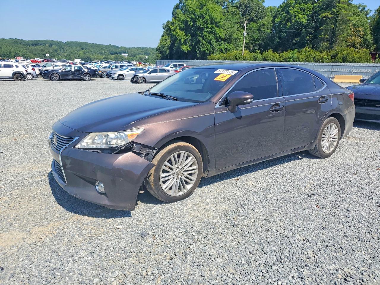 JTHBK1GG2E2139097 · 2014 LEXUS ES