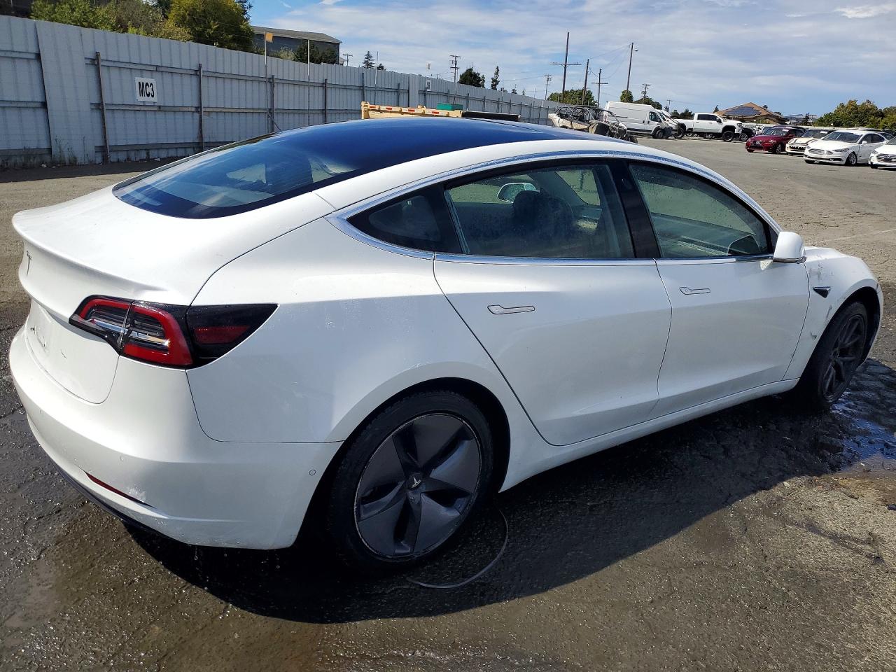 5YJ3E1EA1JF013218 · 2018 TESLA MODEL 3 · 3/12