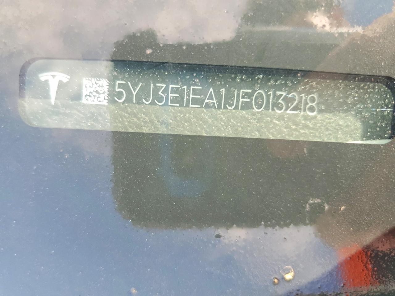 5YJ3E1EA1JF013218 · 2018 TESLA MODEL 3 · 12/12