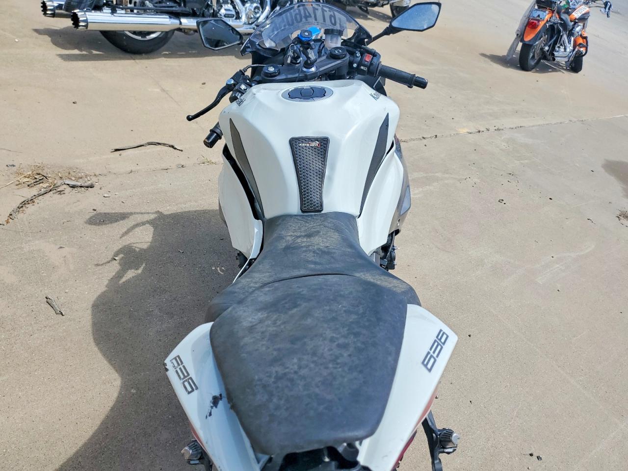 JKBZXJK11SA009601 · 2025 KAWASAKI ZX636 · 6/9