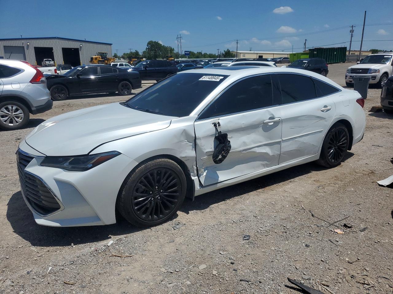 4T1BZ1FB5KU017736 · 2019 TOYOTA AVALON