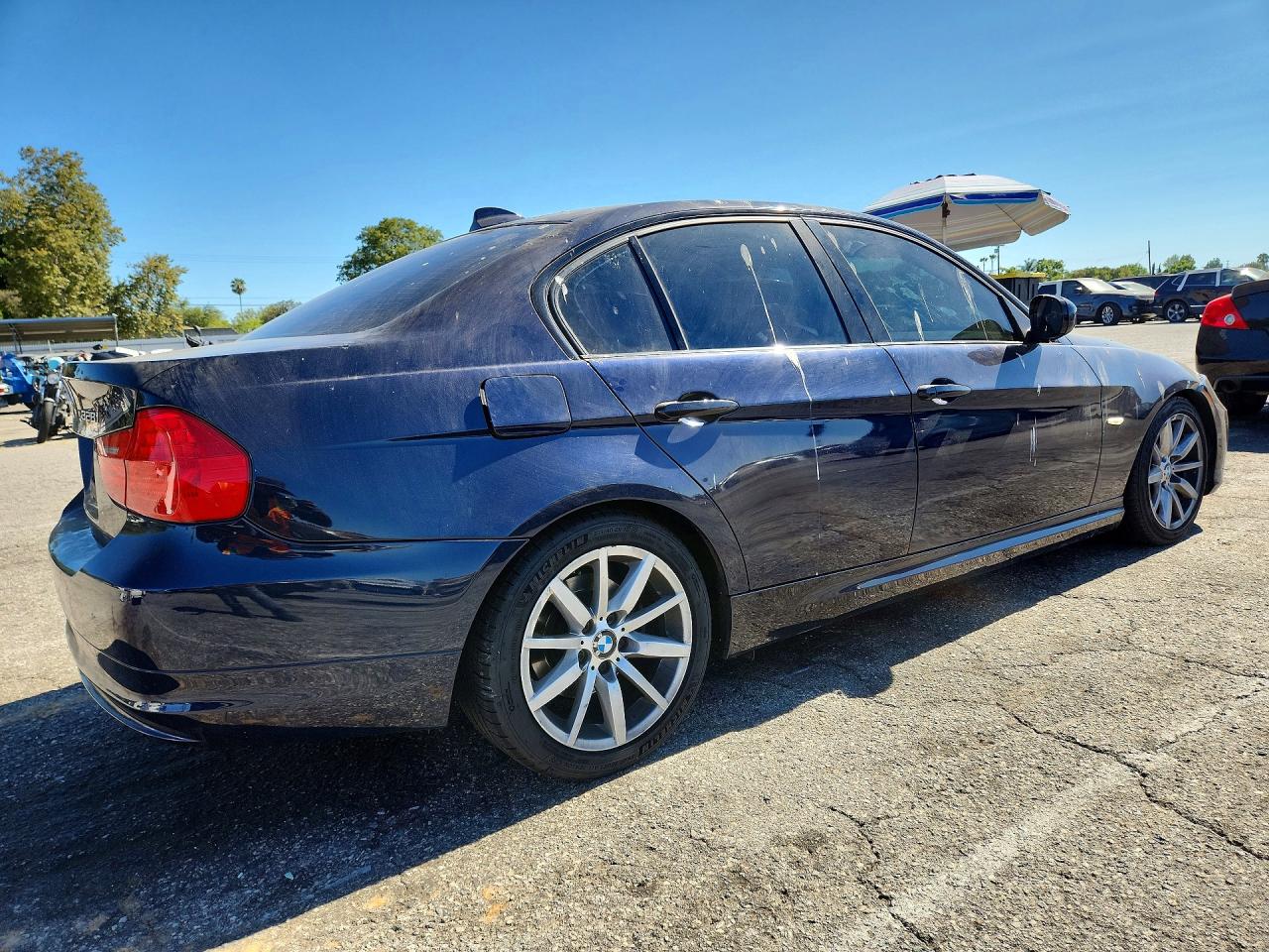 WBAPH53509A437304 · 2009 BMW 328 · 3/12