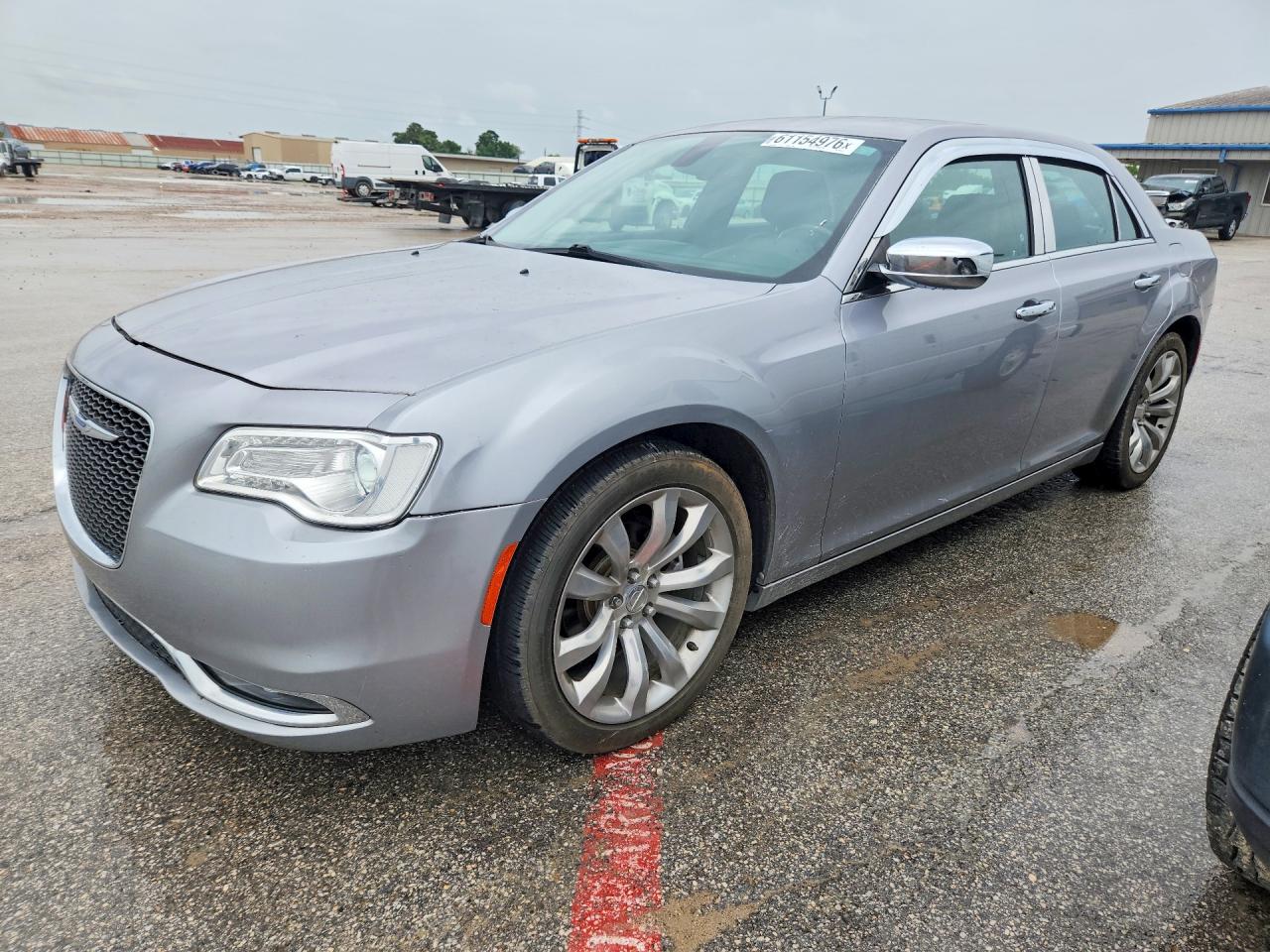 2C3CCAEG7JH194155 · 2018 CHRYSLER 300