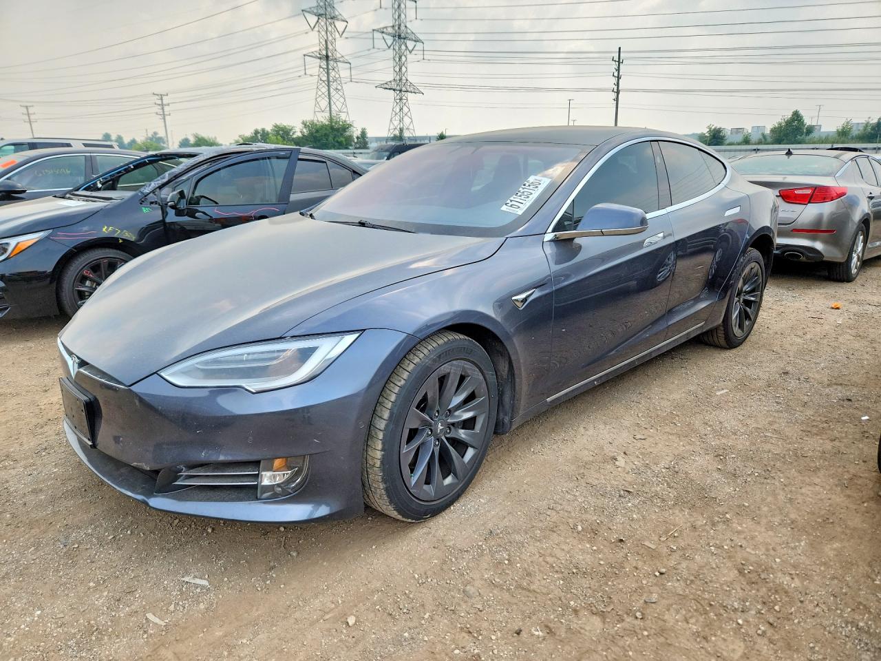 5YJSA1E27JF298815 · 2018 TESLA MODEL S