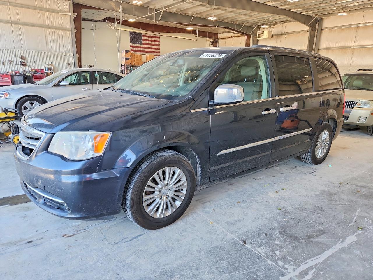 2C4RC1CG7ER178126 · 2014 CHRYSLER TOWN & COUNTRY
