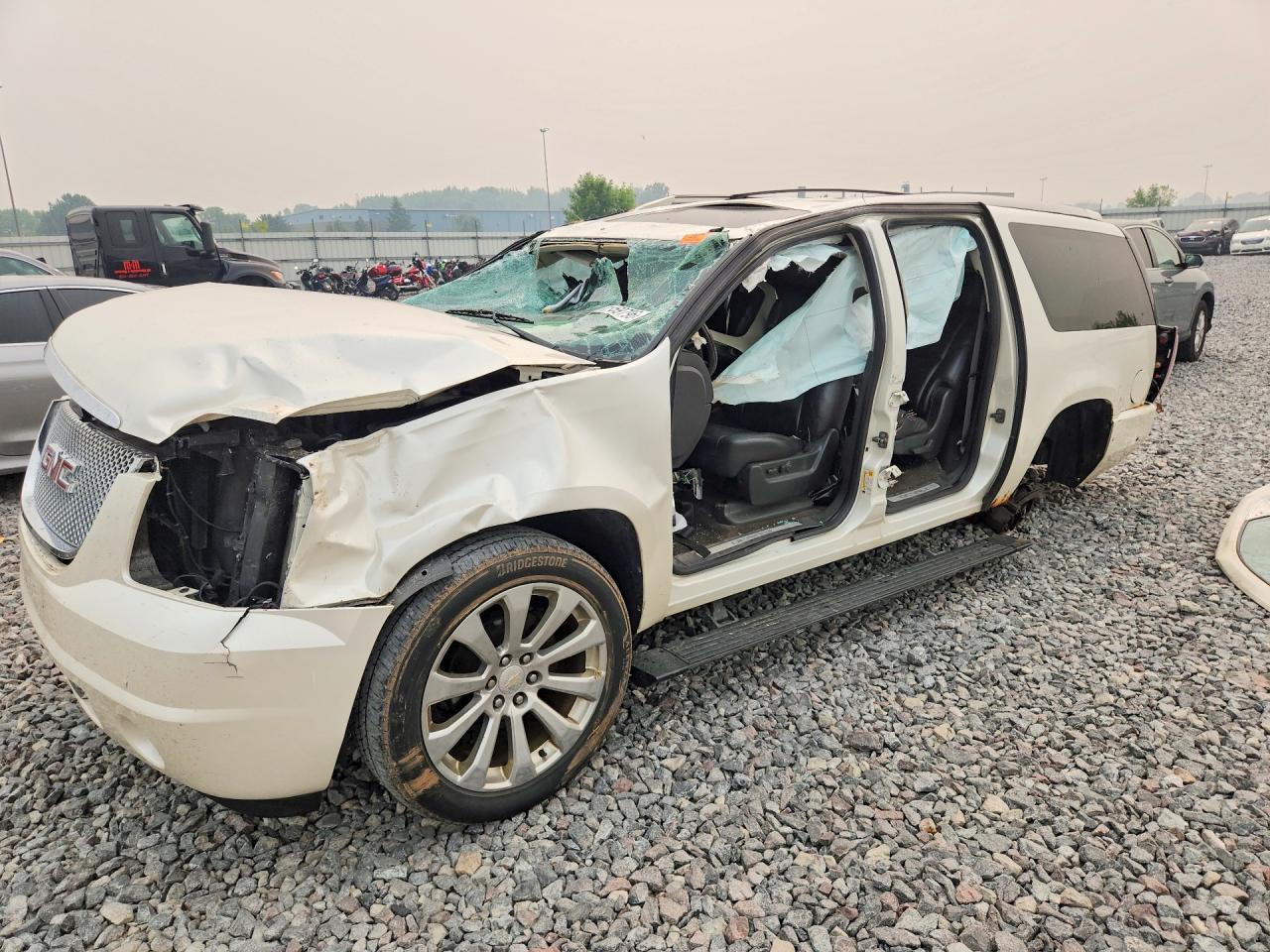 1GKS2MEF9CR130807 · 2012 GMC YUKON XL