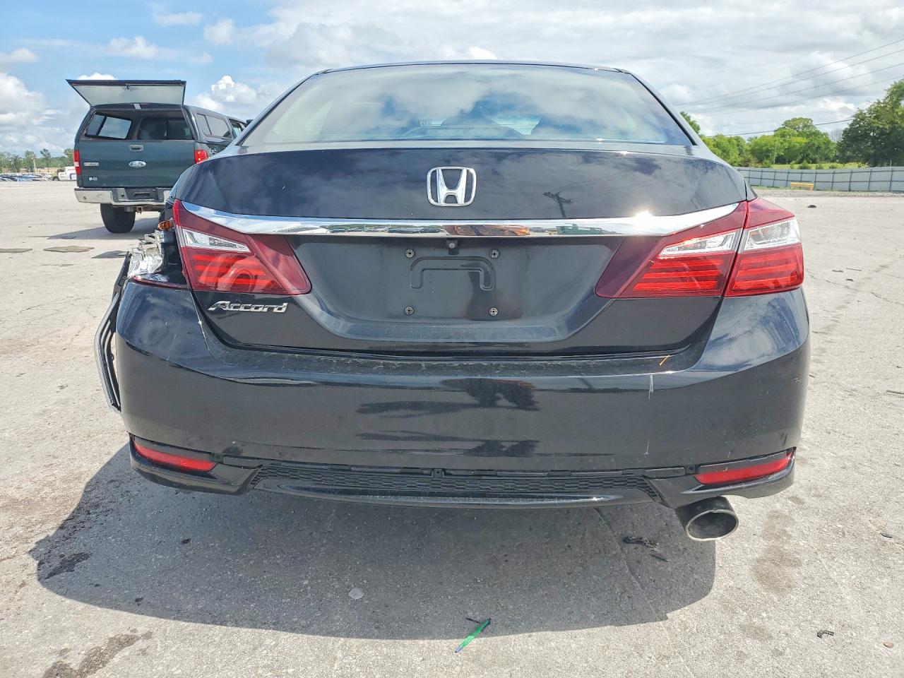 1HGCR2F35GA103811 · 2016 HONDA ACCORD · 6/12
