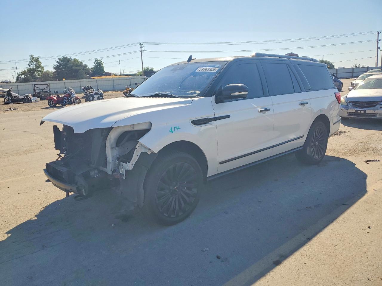 5LMJJ3LTXJEL08766 · 2018 LINCOLN NAVIGATOR