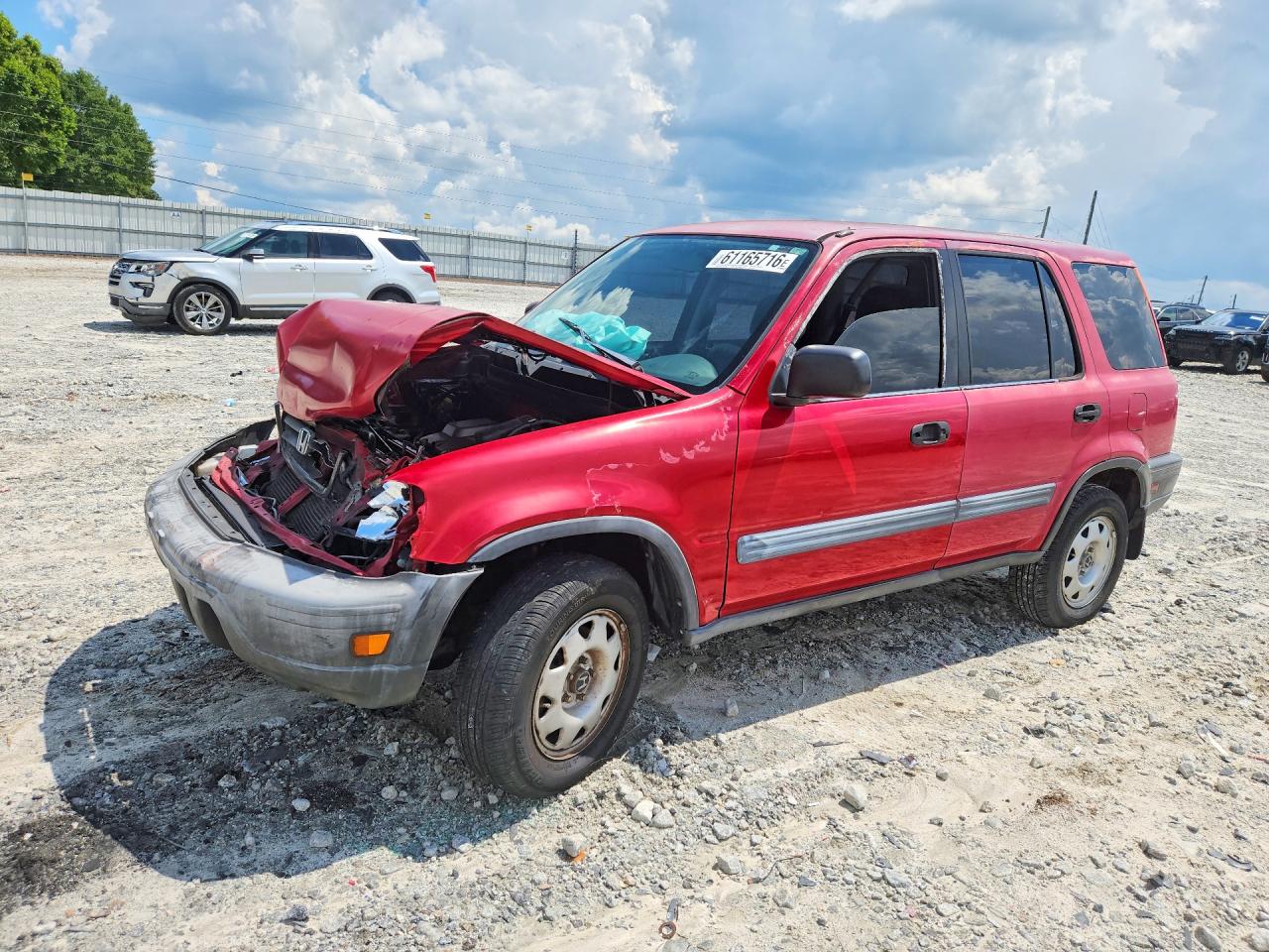 JHLRD2845YC010776 · 2000 HONDA CR-V