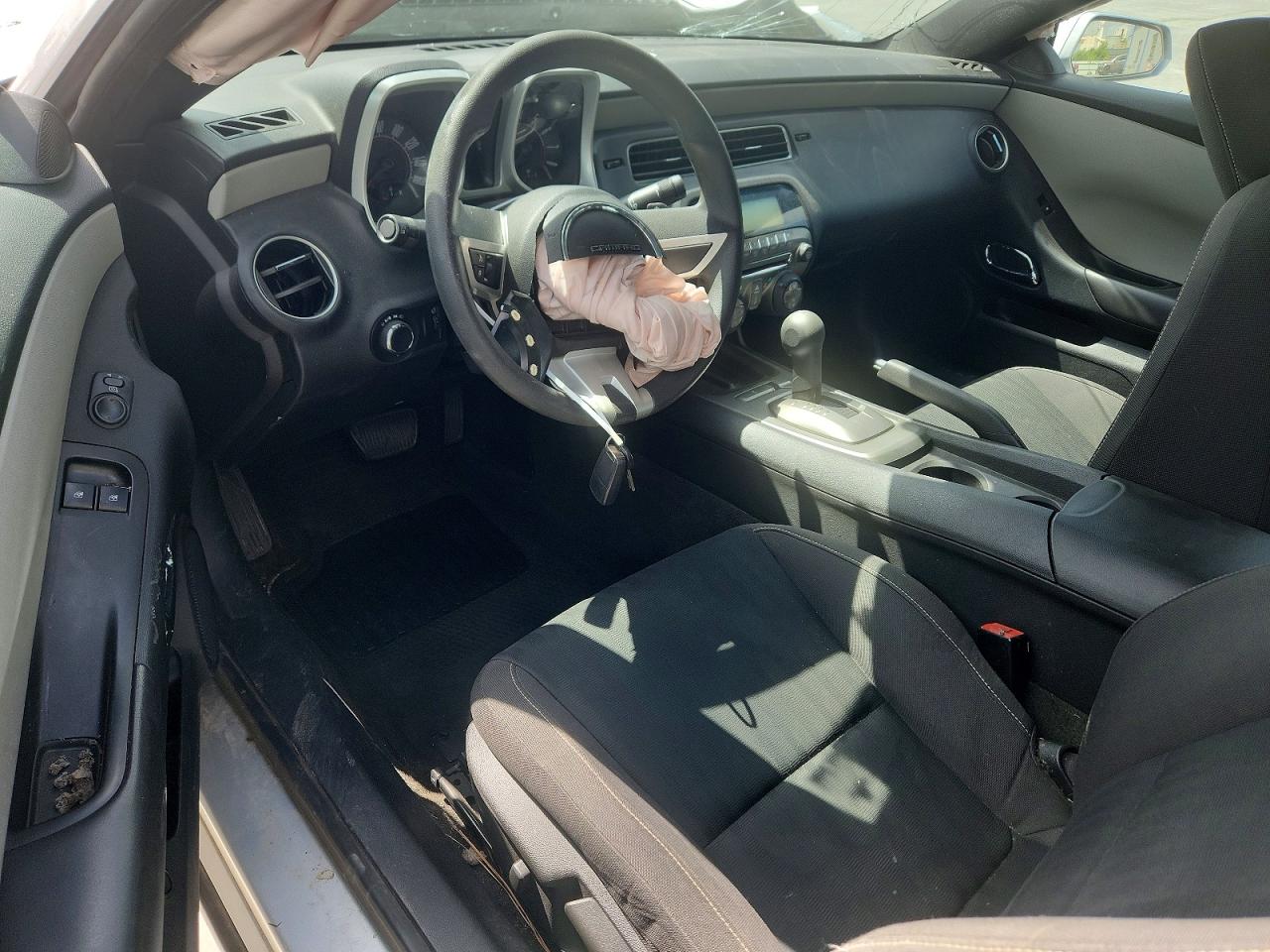2G1FA1ED8B9136175 · 2011 CHEVROLET CAMARO · 8/13