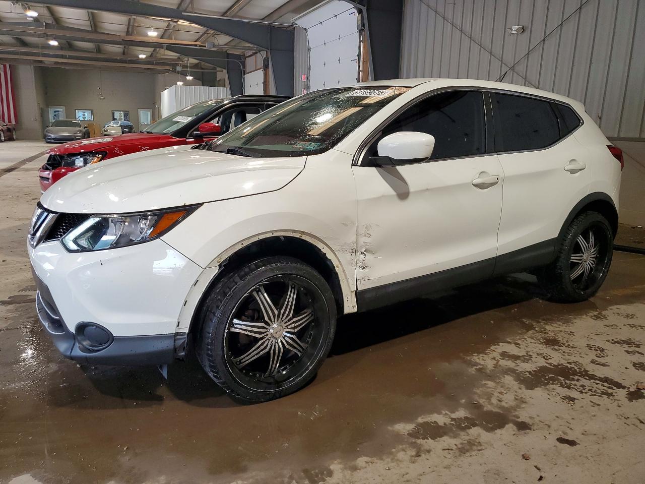 JN1BJ1CR9KW335394 · 2019 NISSAN ROGUE SPORT