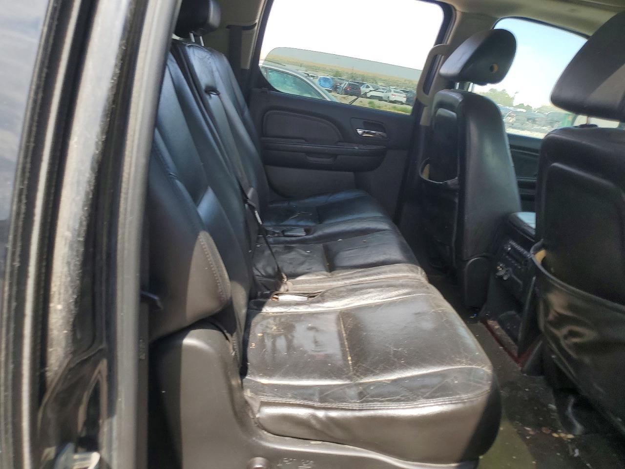 1GYFK66867R236088 · 2007 CADILLAC ESCALADE · 10/12