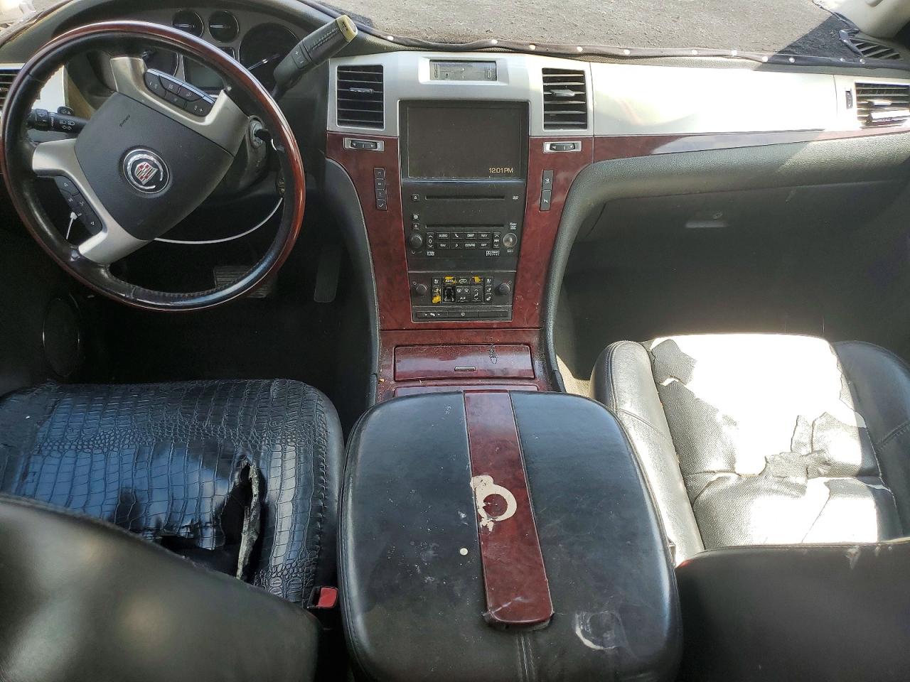 1GYFK66867R236088 · 2007 CADILLAC ESCALADE · 8/12