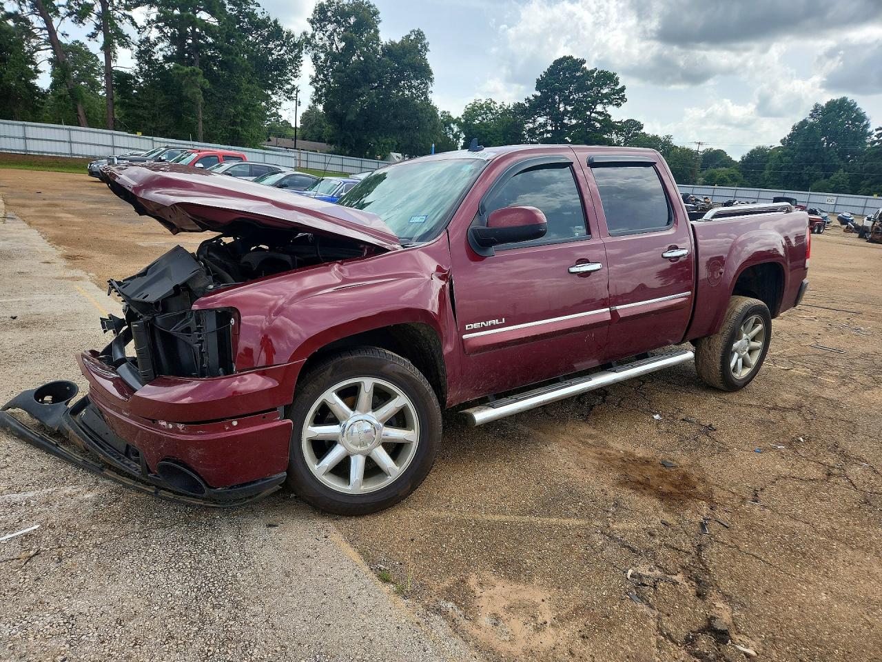 3GTP1XE21DG113763 · 2013 GMC SIERRA