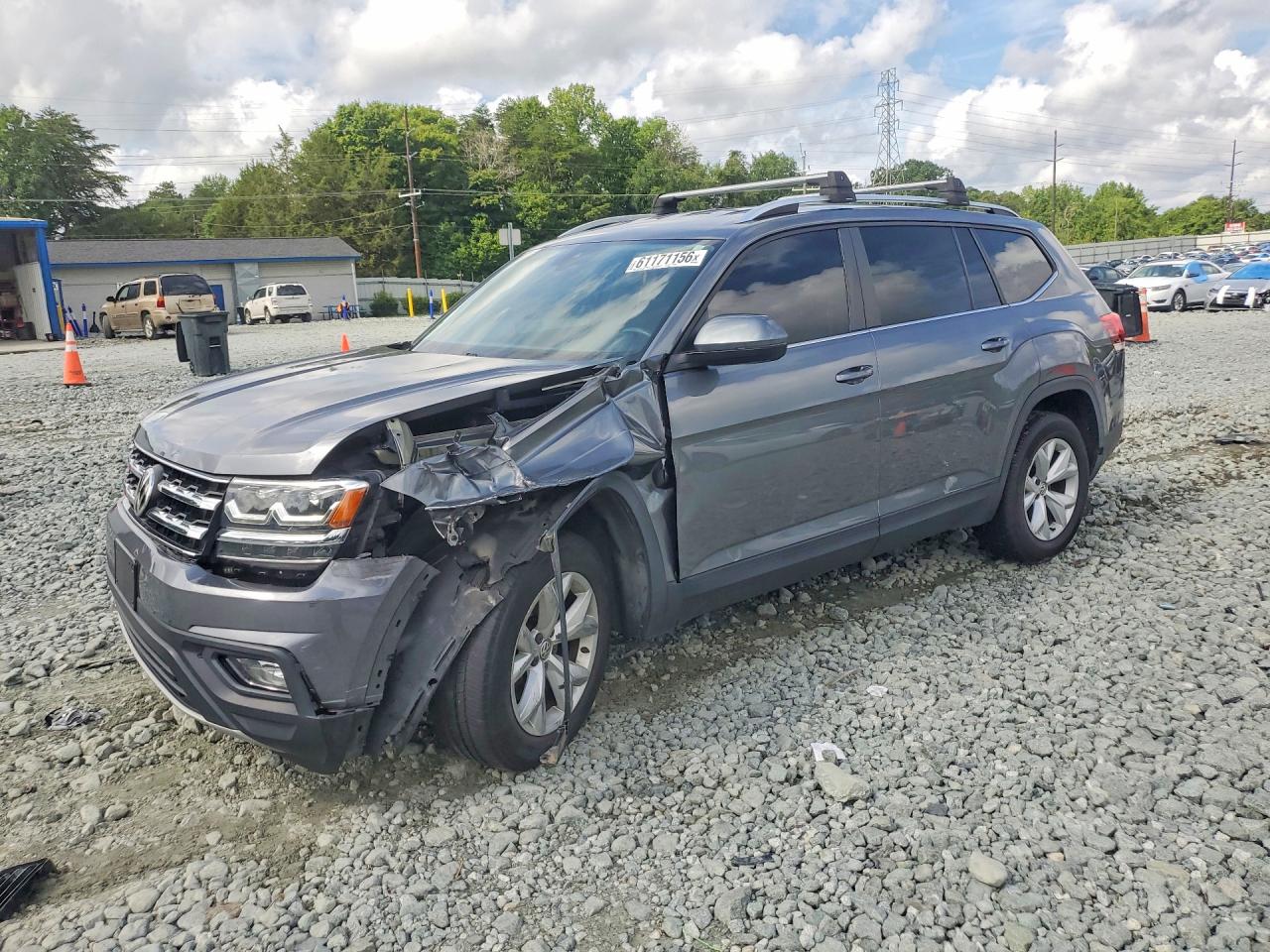 1V2LR2CA5JC535911 · 2018 VOLKSWAGEN ATLAS