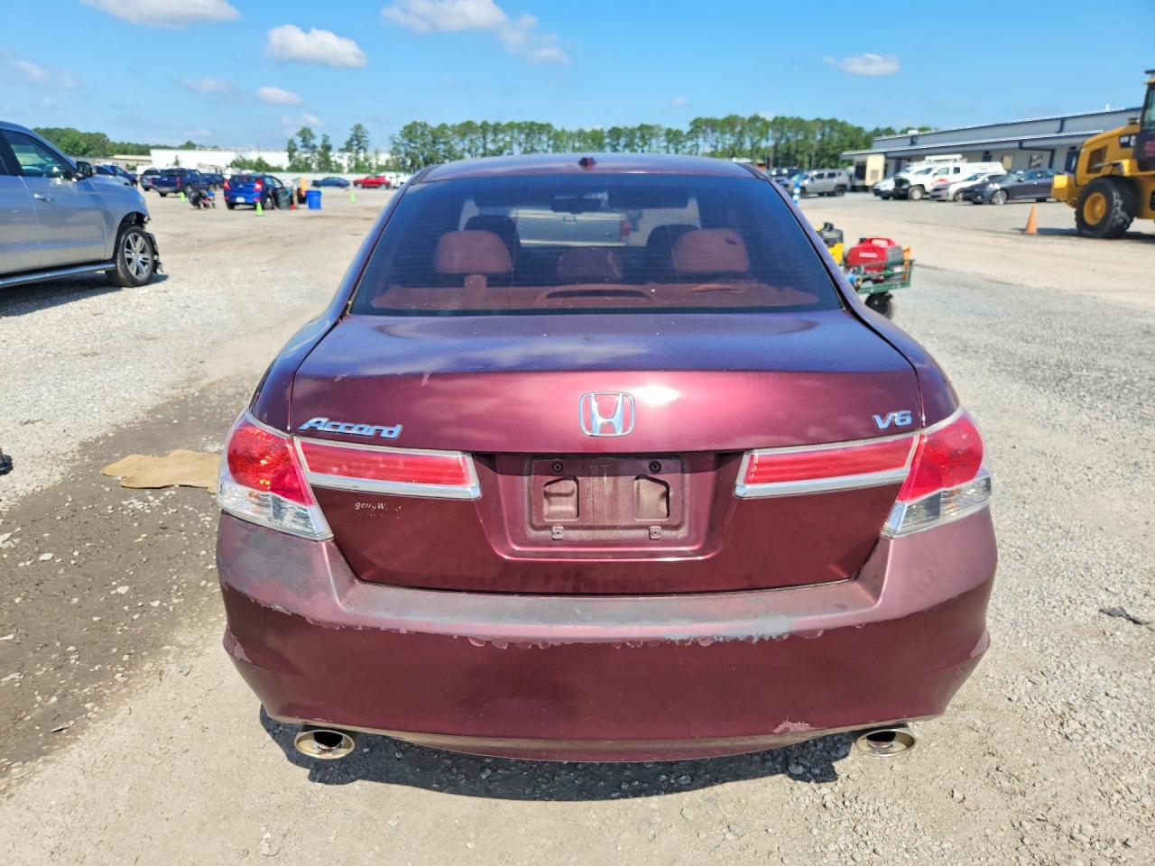 1HGCP3F86CA034273 · 2012 HONDA ACCORD · 6/13