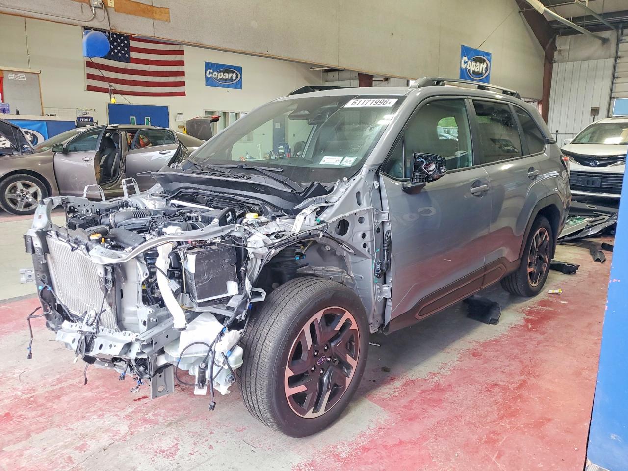 JF2SLDRC1SH618017 · 2025 SUBARU FORESTER