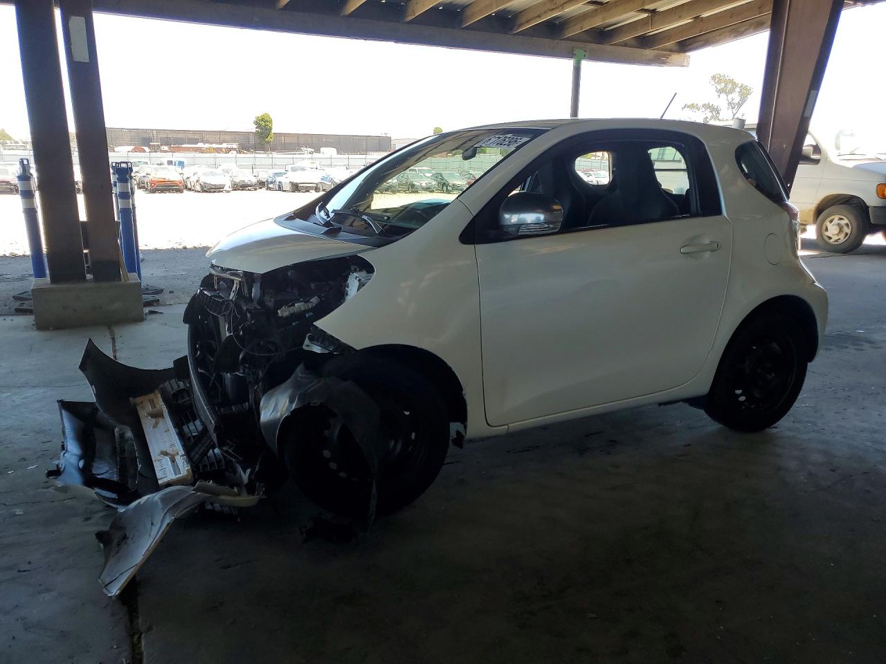 2013 SCION IQ