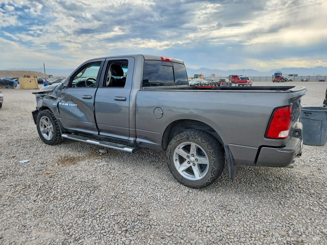 1C6RD7HT6CS262608 · 2012 DODGE RAM 1500 · 2/12