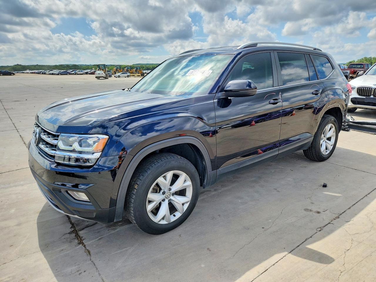 1V2KR2CA4JC569804 · 2018 VOLKSWAGEN ATLAS