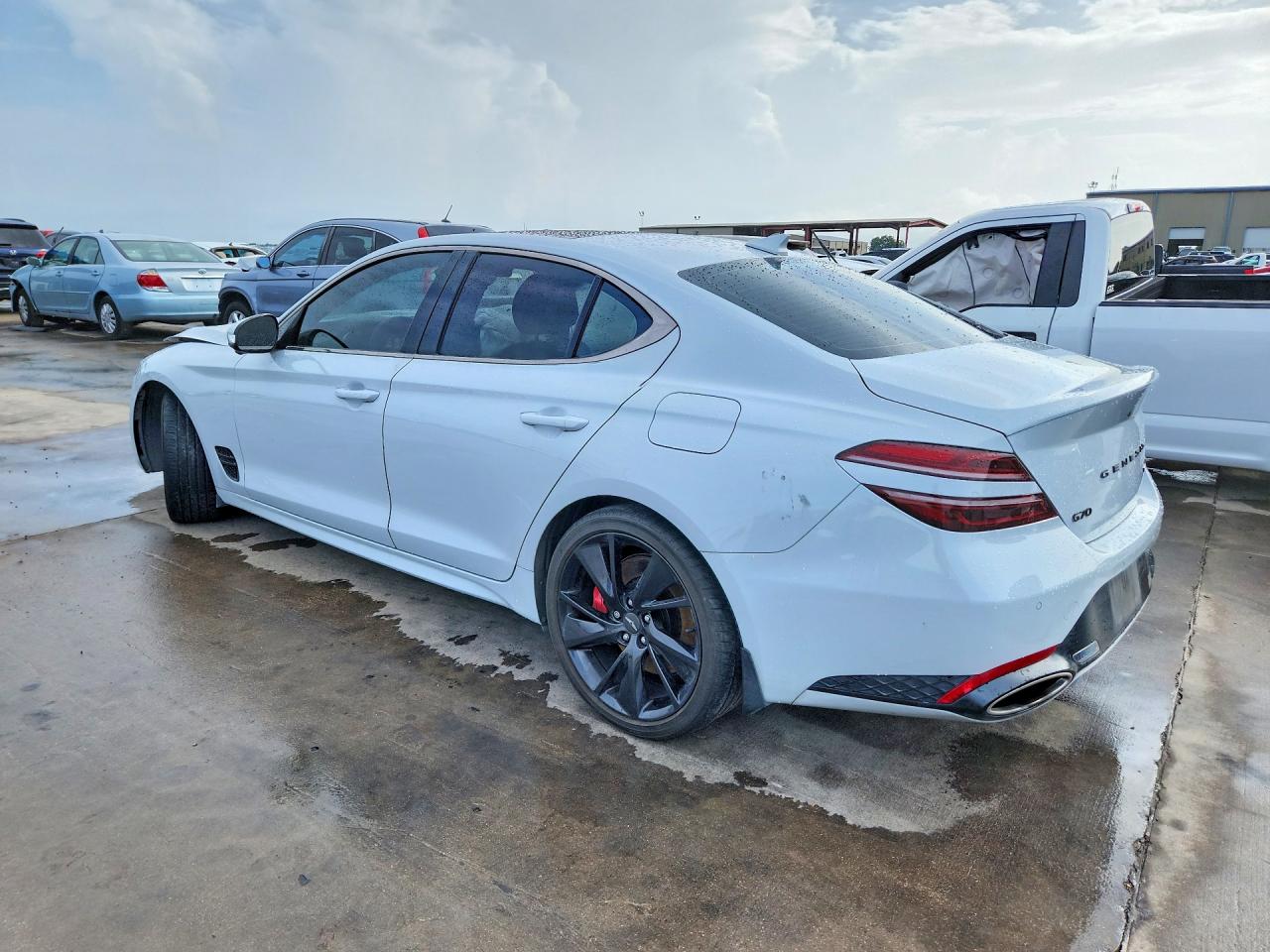 KMTG54TE9NU095979 · 2022 GENESIS G70 · 2/12