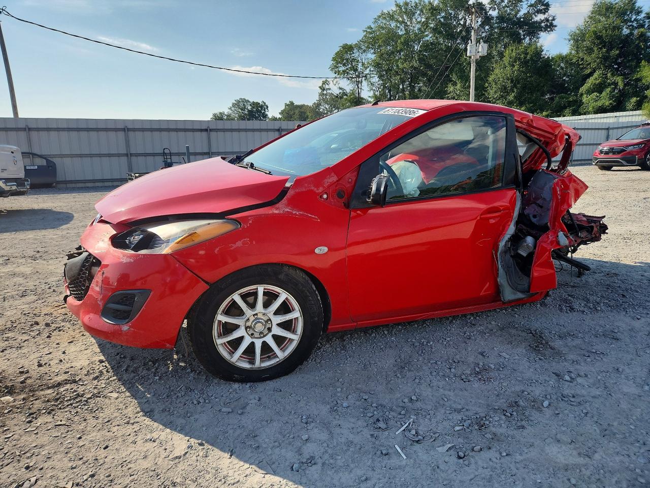 JM1DE1HY6B0112498 · 2011 MAZDA MAZDA2