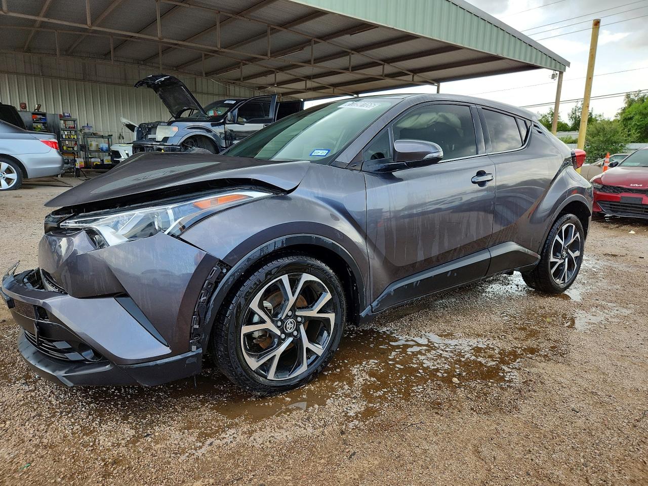 JTNKHMBXXK1019778 · 2019 TOYOTA C-HR