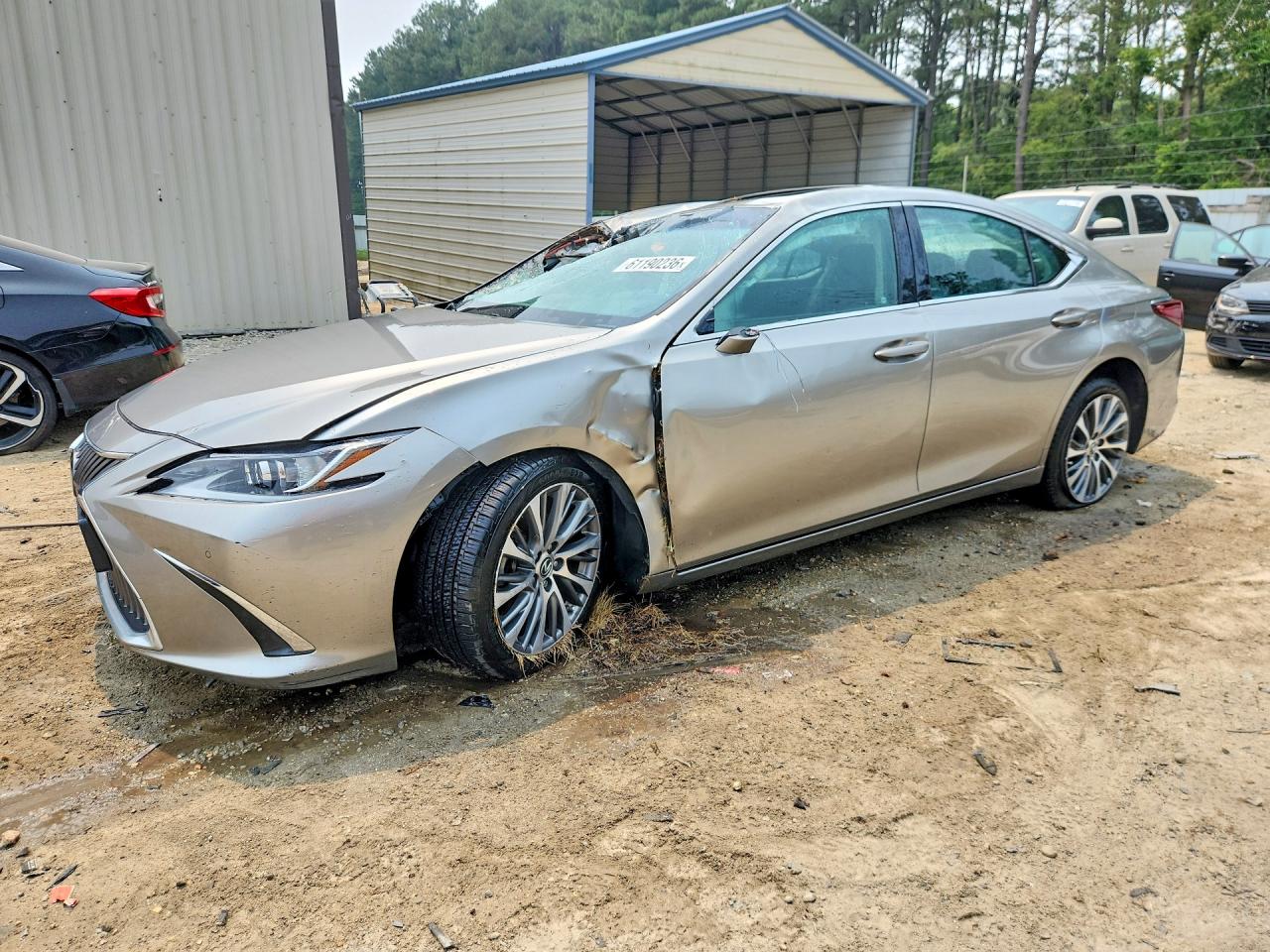 2019 LEXUS ES