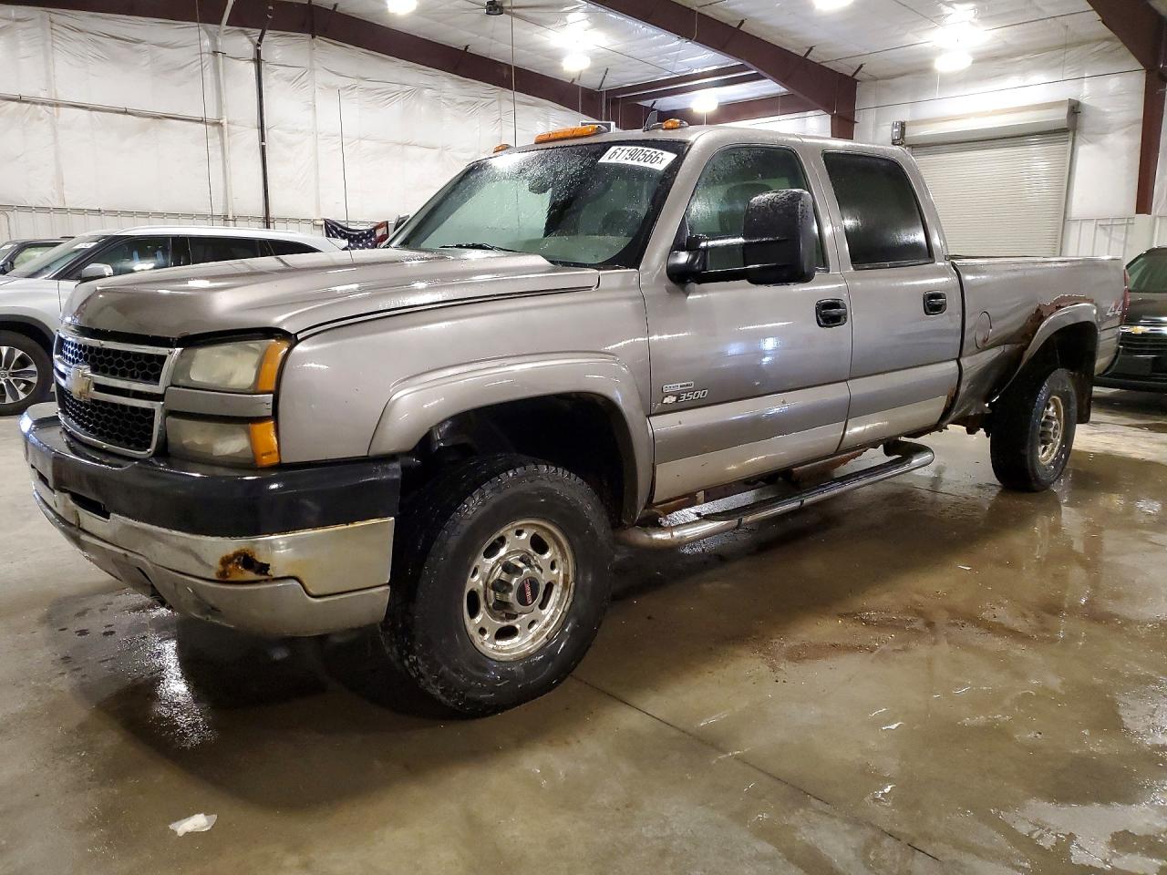 1GCHK33D86F243929 · 2006 CHEVROLET SILVERADO