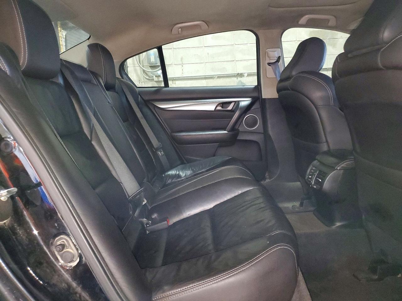 19UUA9F51BA002859 · 2011 ACURA TL · 10/12
