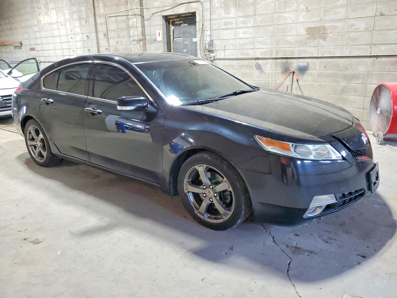 19UUA9F51BA002859 · 2011 ACURA TL · 4/12