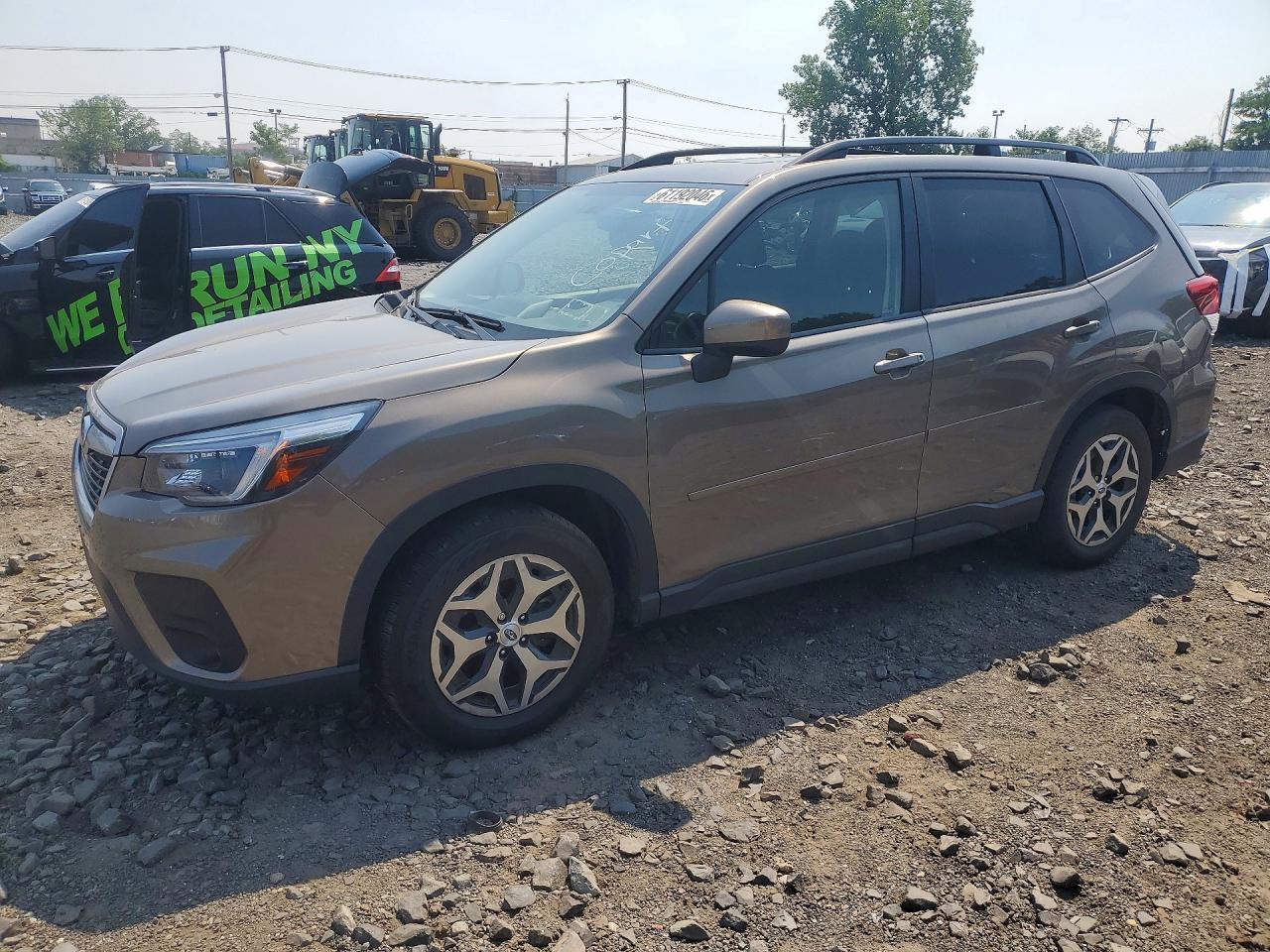 2021 SUBARU FORESTER