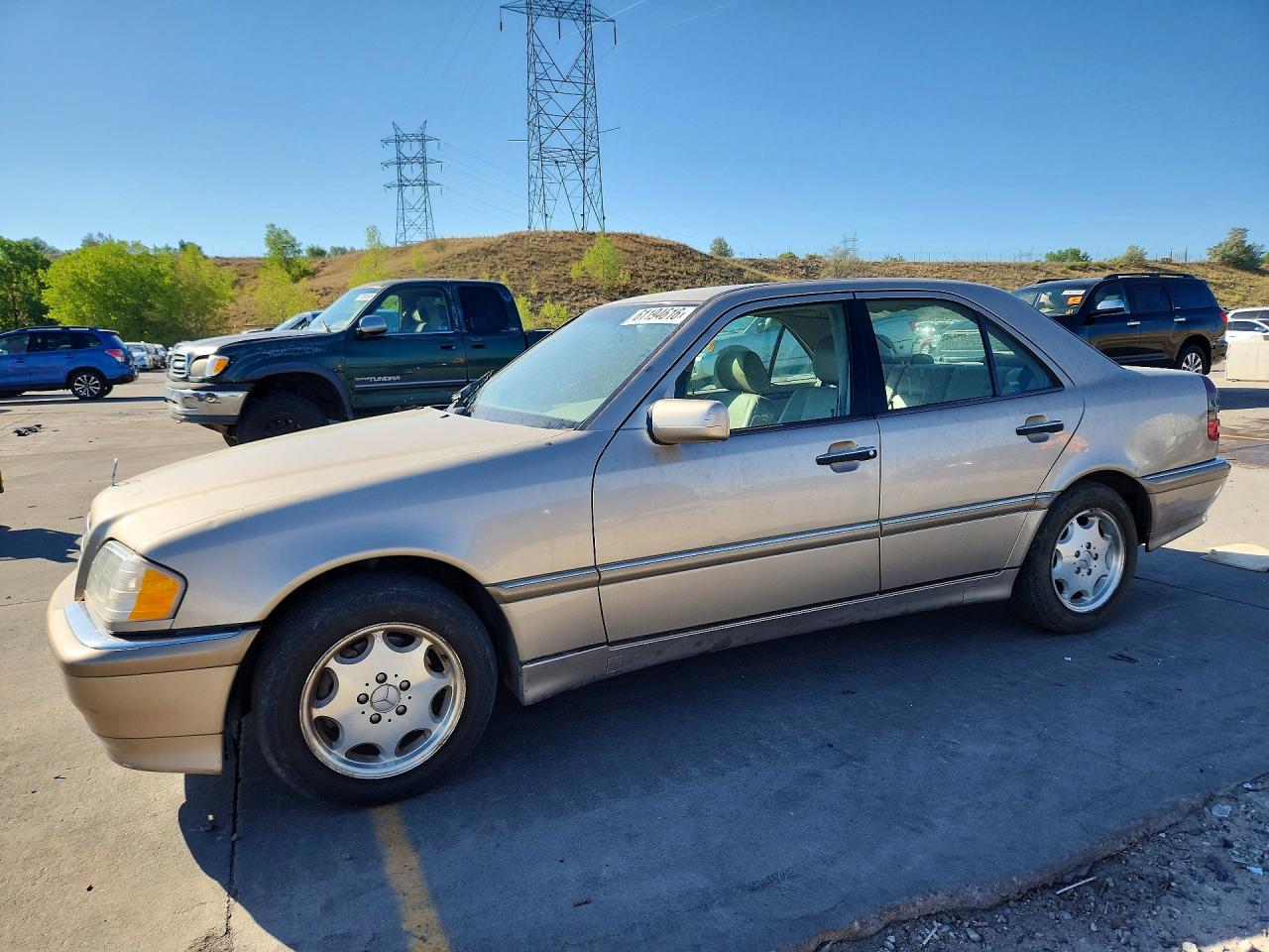 WDBHA24G0YA834468 · 2000 MERCEDES-BENZ C