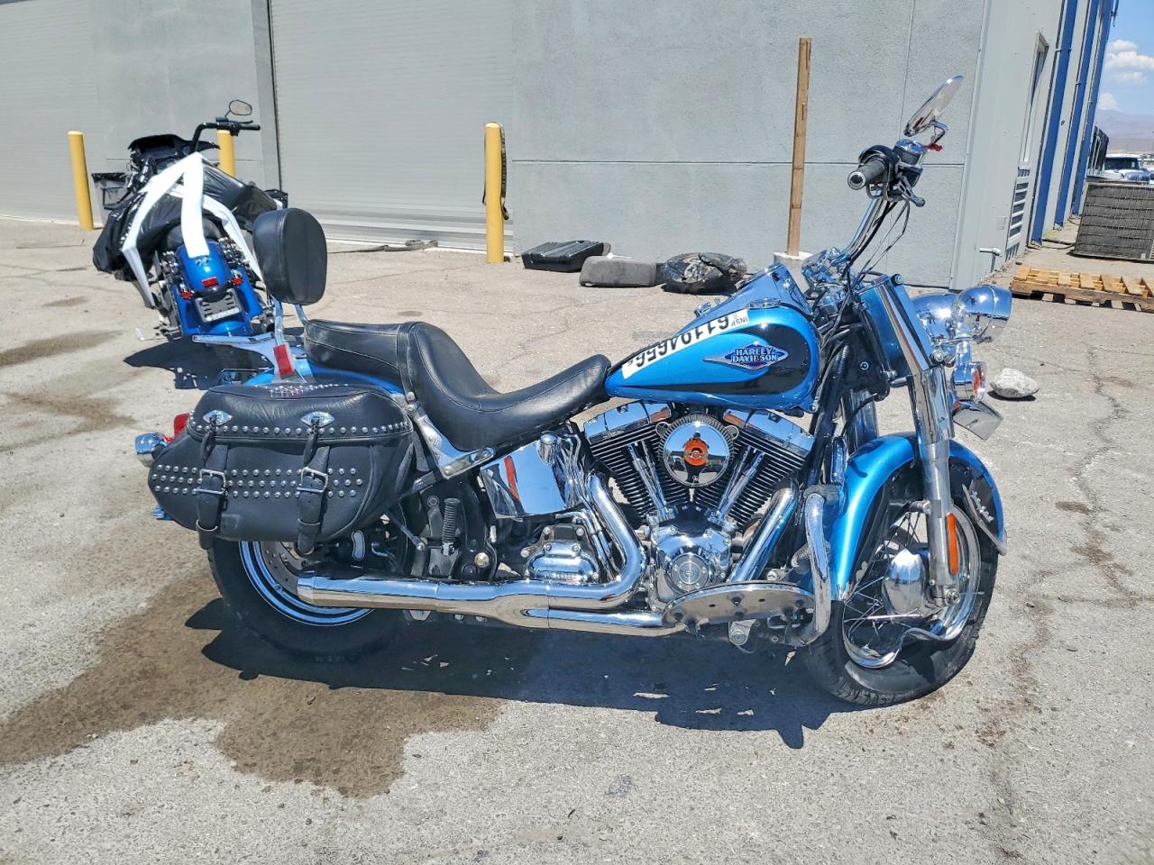1HD1BW514BB014377 · 2011 HARLEY-DAVIDSON FLSTC