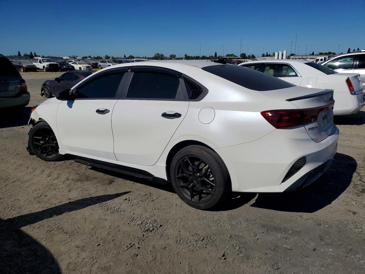 3KPF54AD1RE739449 · 2024 KIA FORTE · 2/13