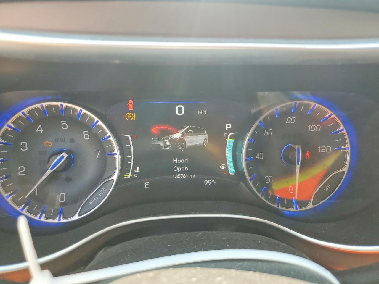 2C4RC1EGXHR804592 · 2017 CHRYSLER PACIFICA · 9/13