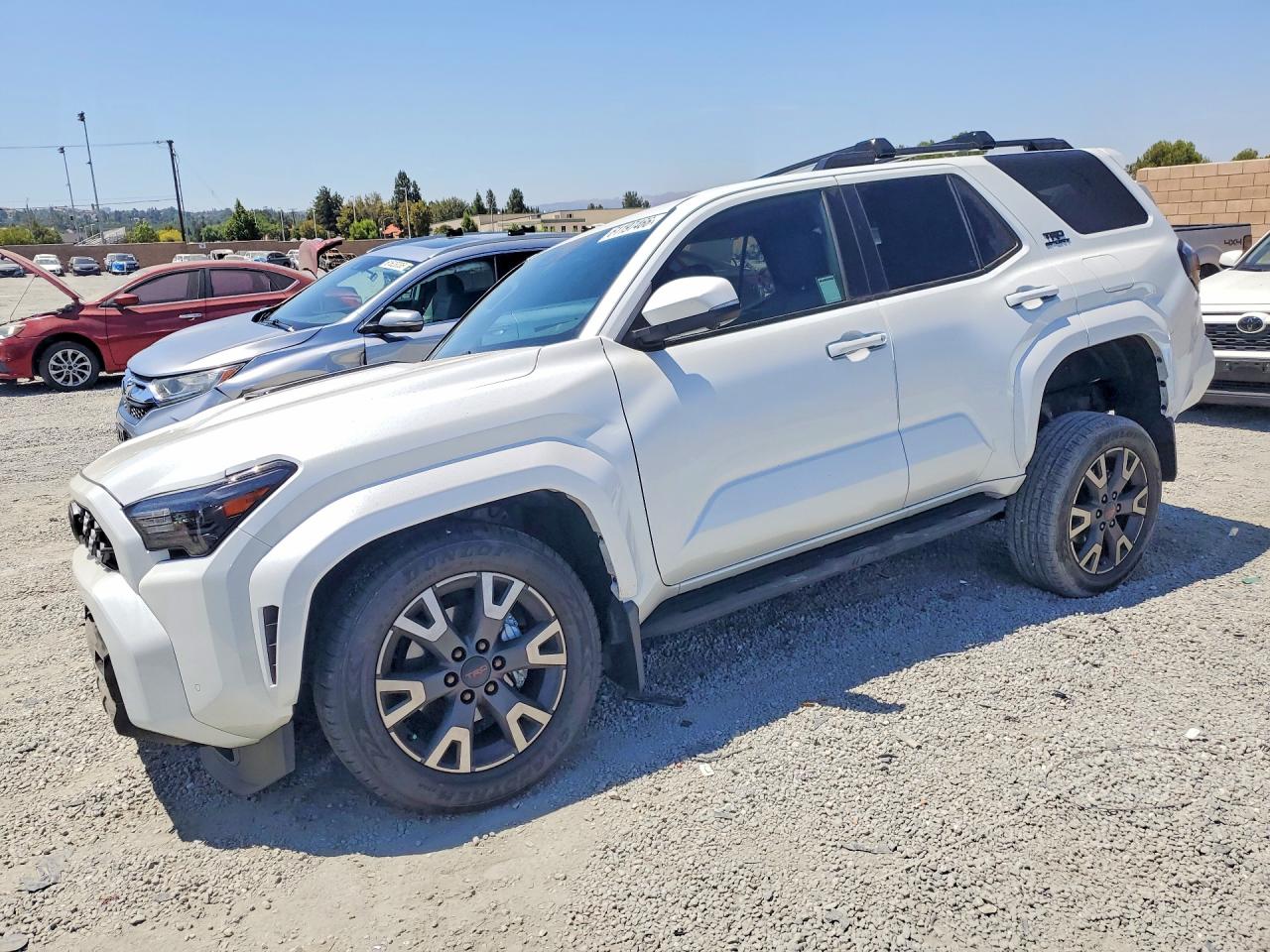 JTEVA5BR3T5100995 · 2026 TOYOTA 4RUNNER