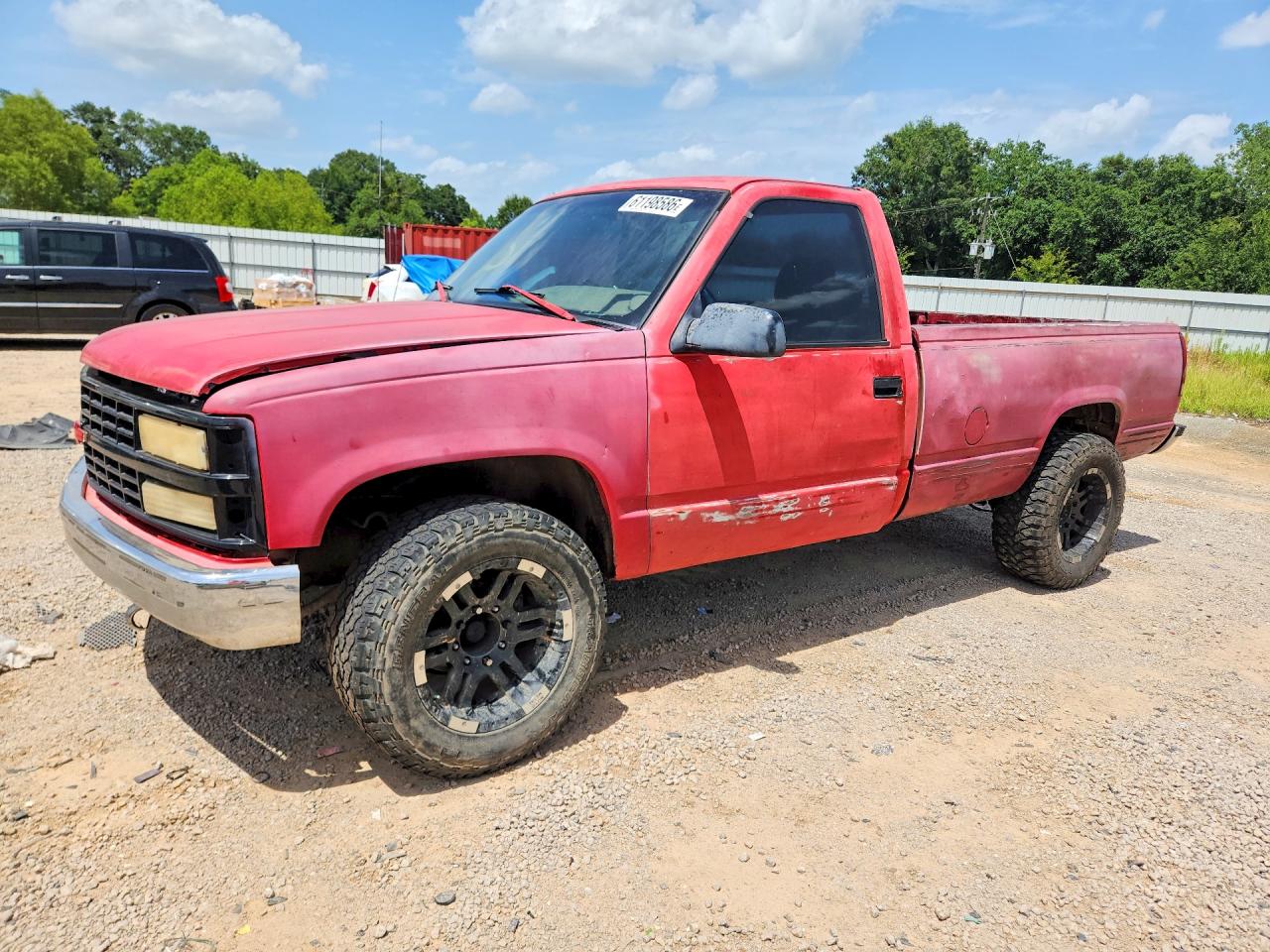 1GCGC24K9SZ261946 · 1995 CHEVROLET GMT-400