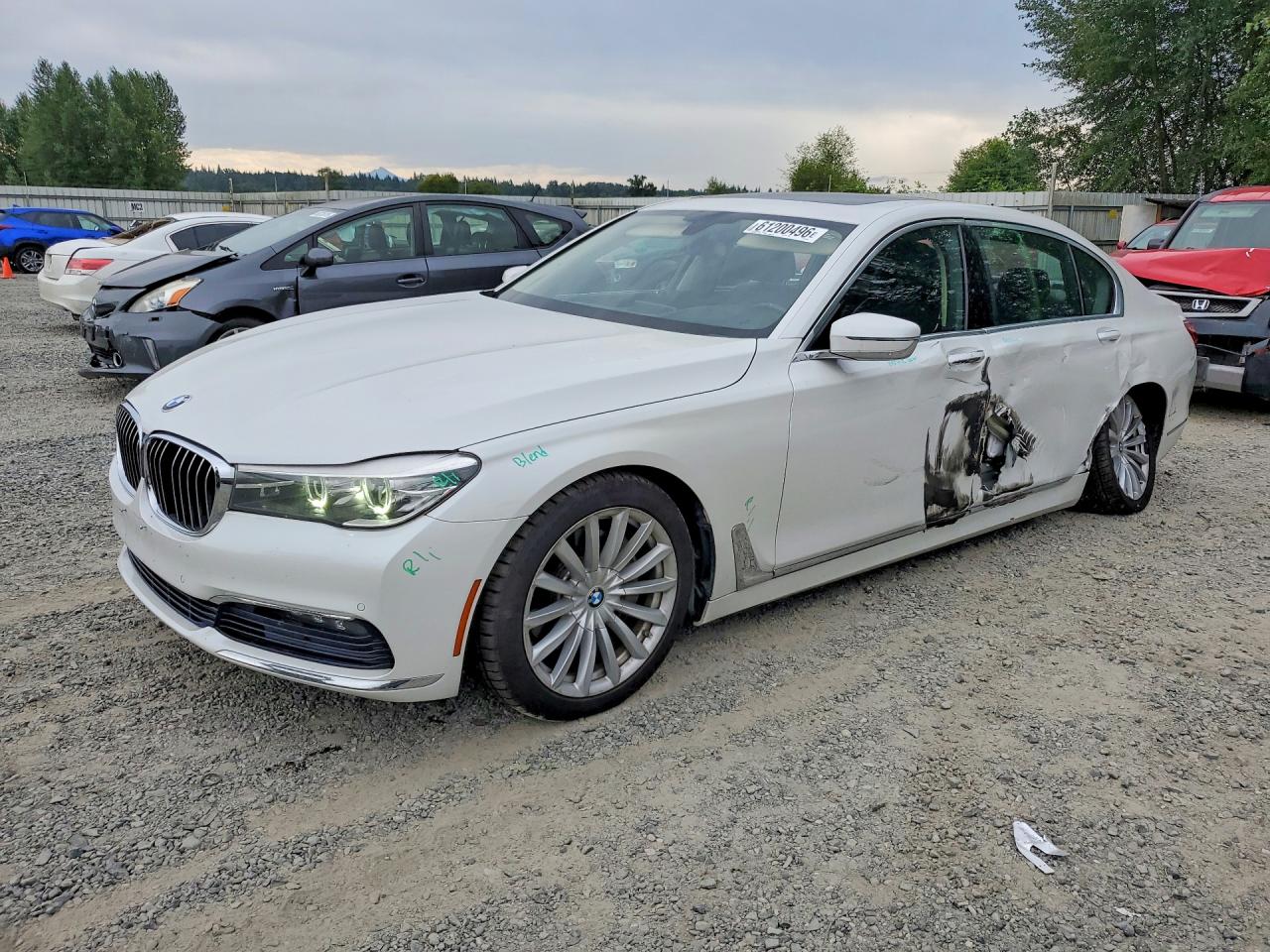 WBA7E2C53GG504155 · 2016 BMW 740