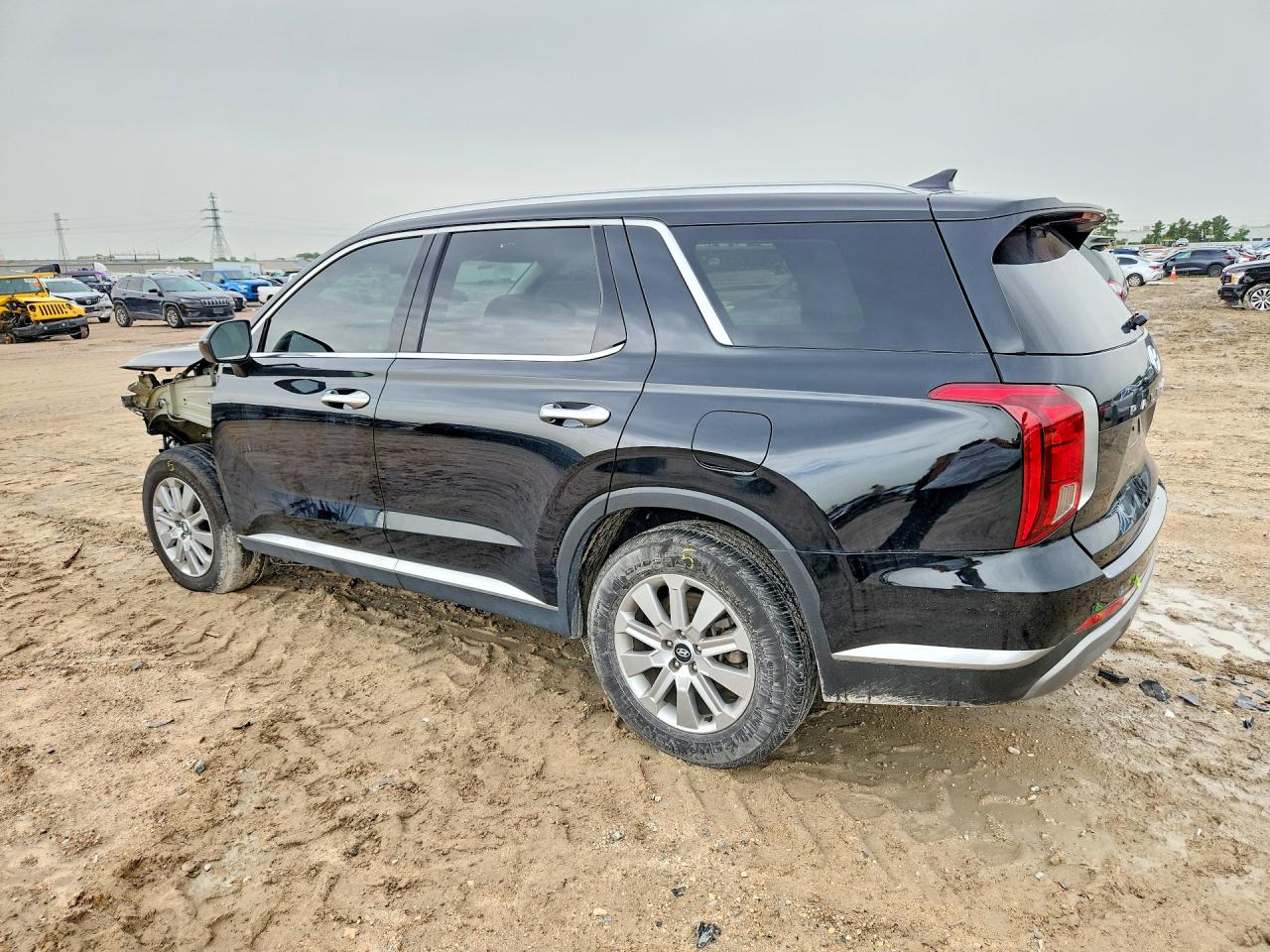 KM8R2DGE0PU514603 · 2023 HYUNDAI PALISADE · 2/14