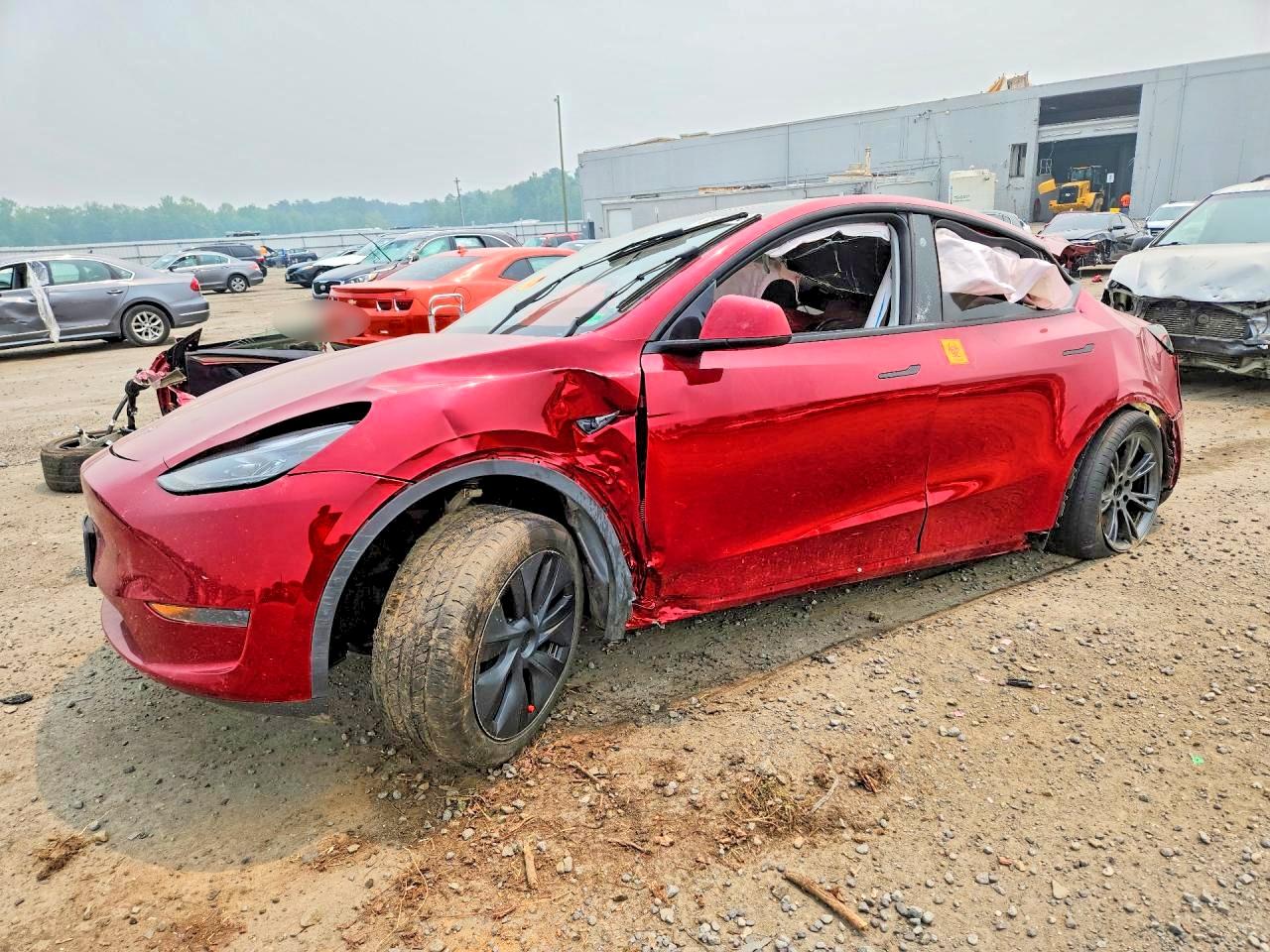 7SAYGDED1RF096398 · 2024 TESLA MODEL Y