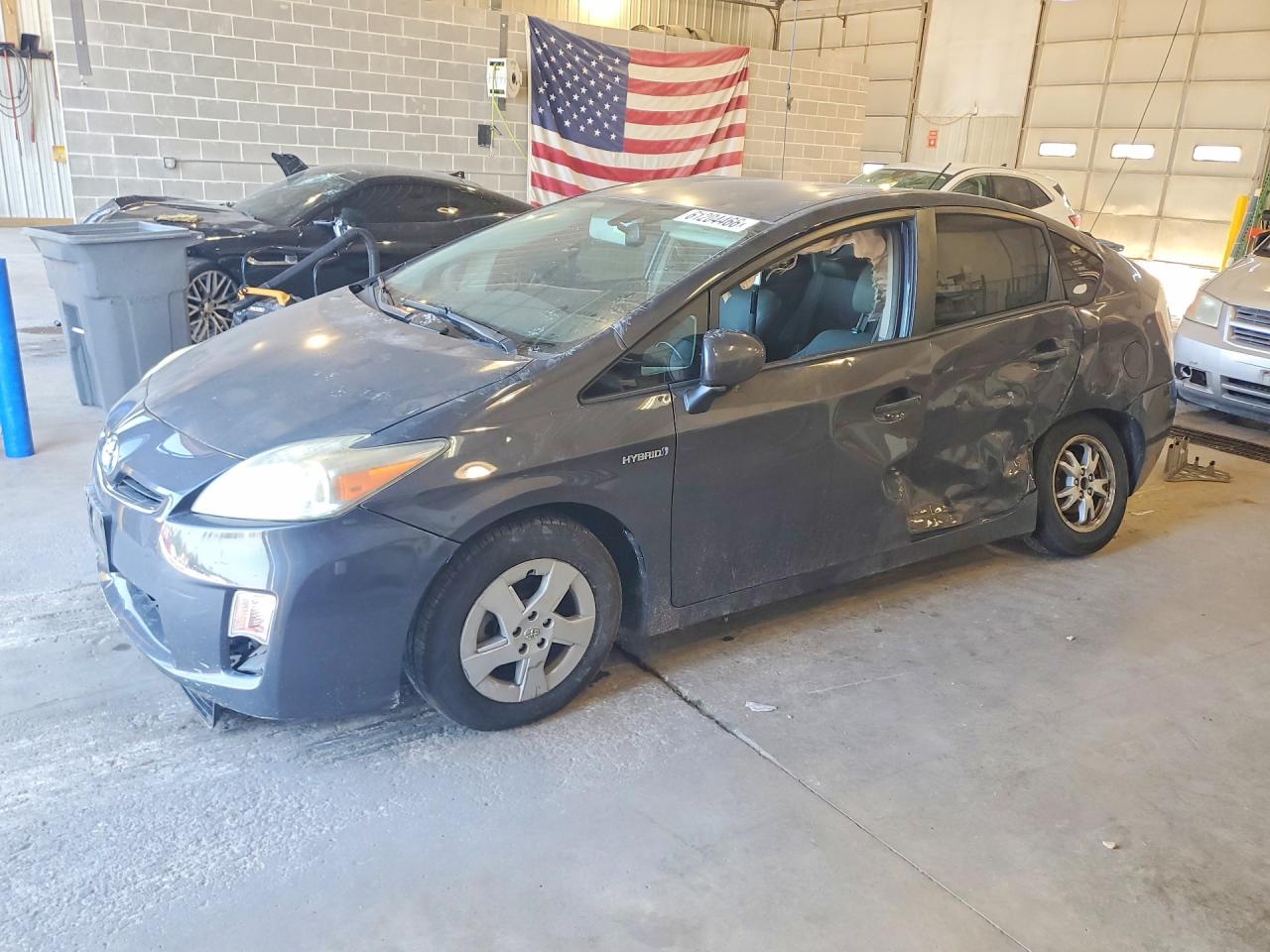 JTDKN3DU8B5305308 · 2011 TOYOTA PRIUS
