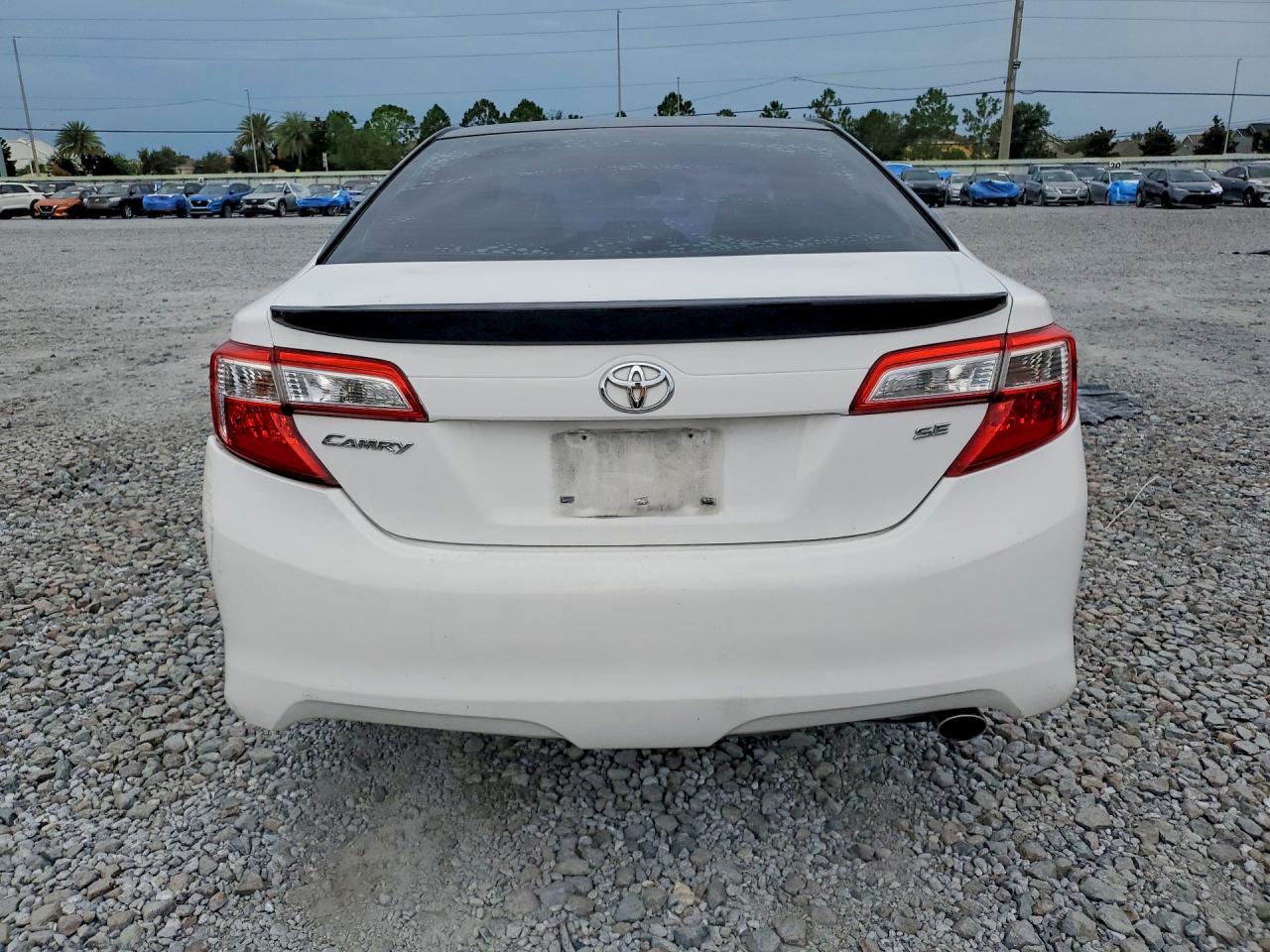 4T1BF1FK1EU334961 · 2014 TOYOTA CAMRY · 6/12