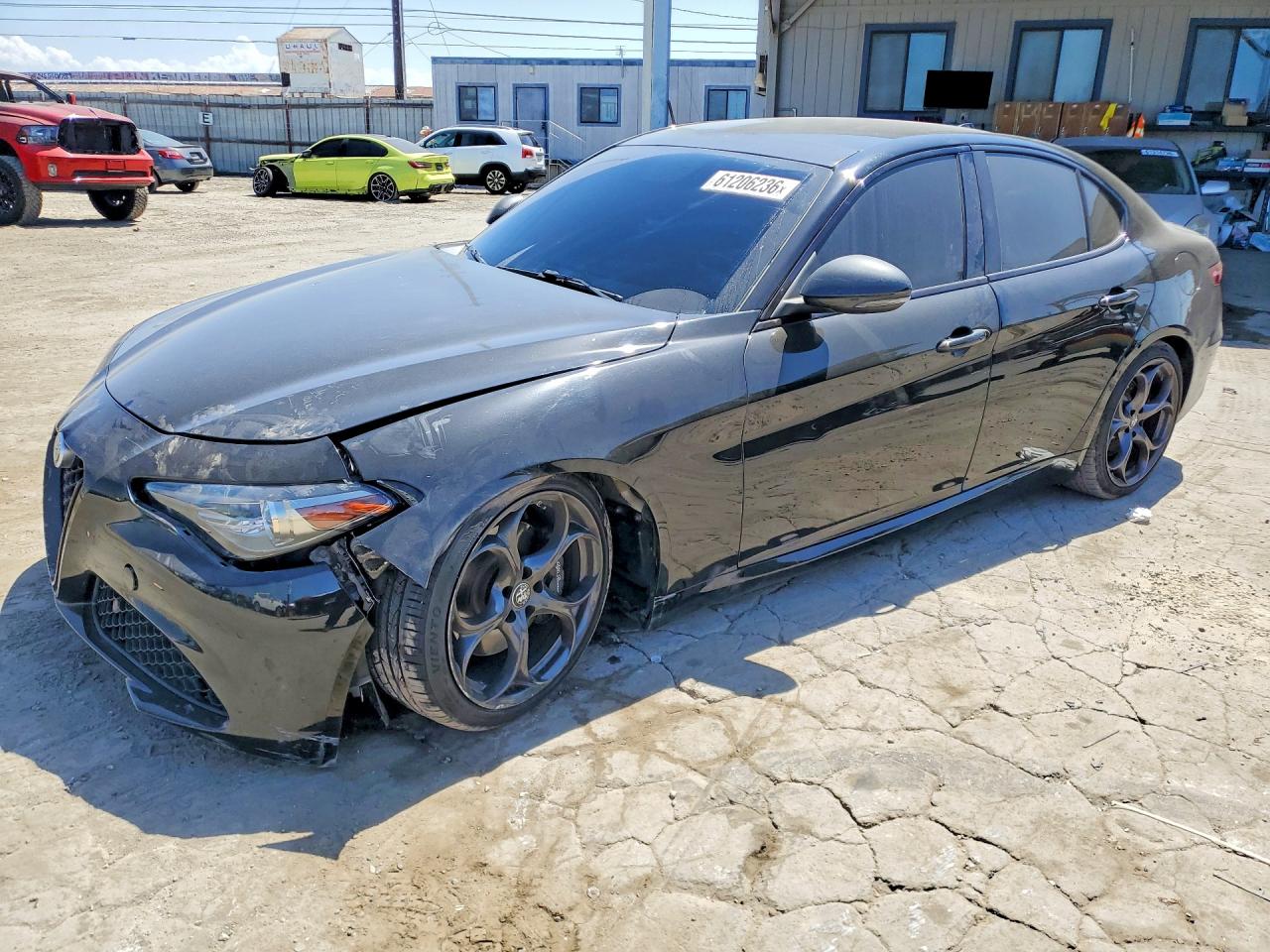 ZARFAECNXJ7596650 · 2018 ALFA ROMEO GIULIA